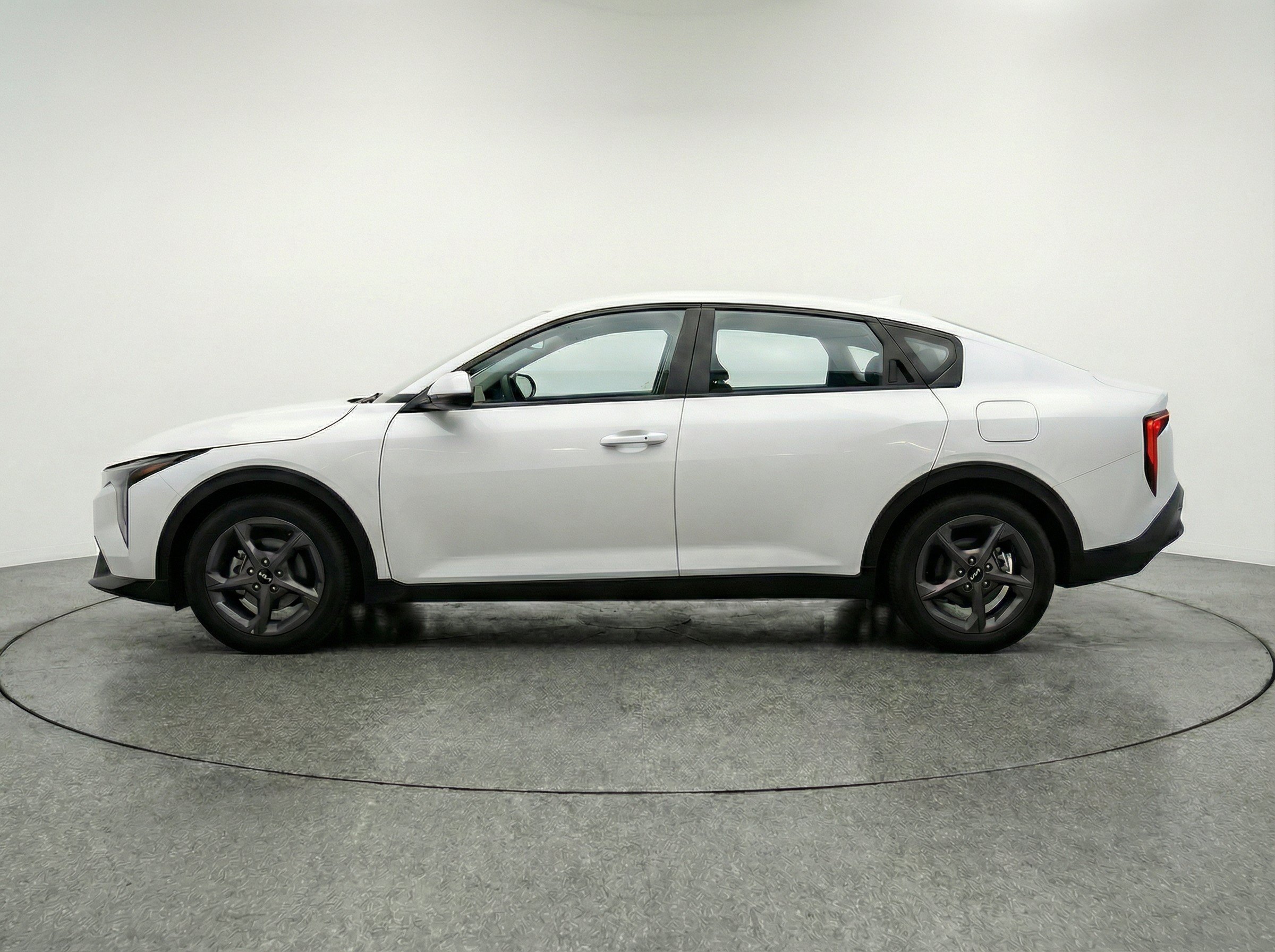 Thumbnail: 2025 Kia K4 - 5