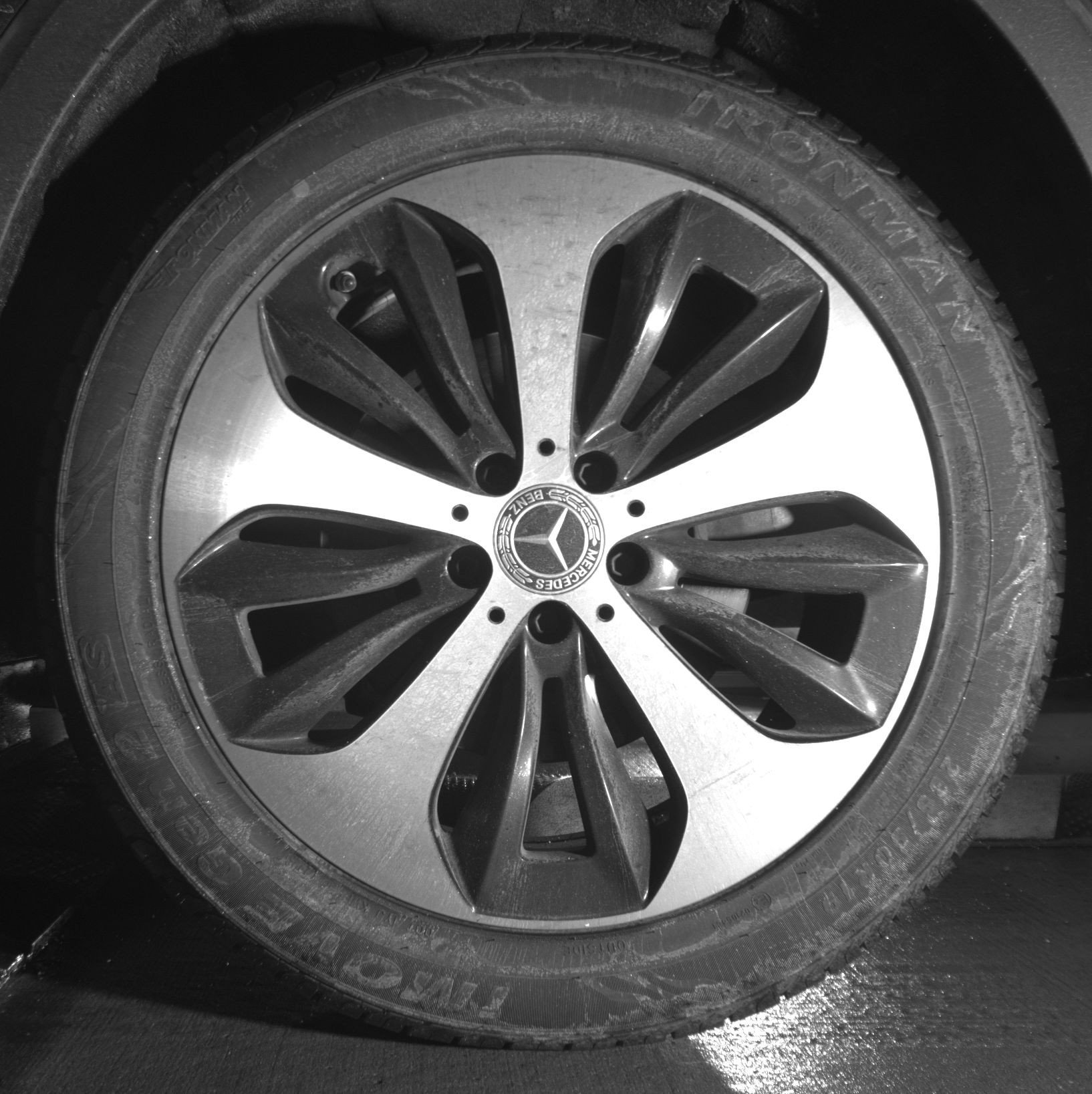 Thumbnail: 2025 Mercedes-Benz GLB - 14