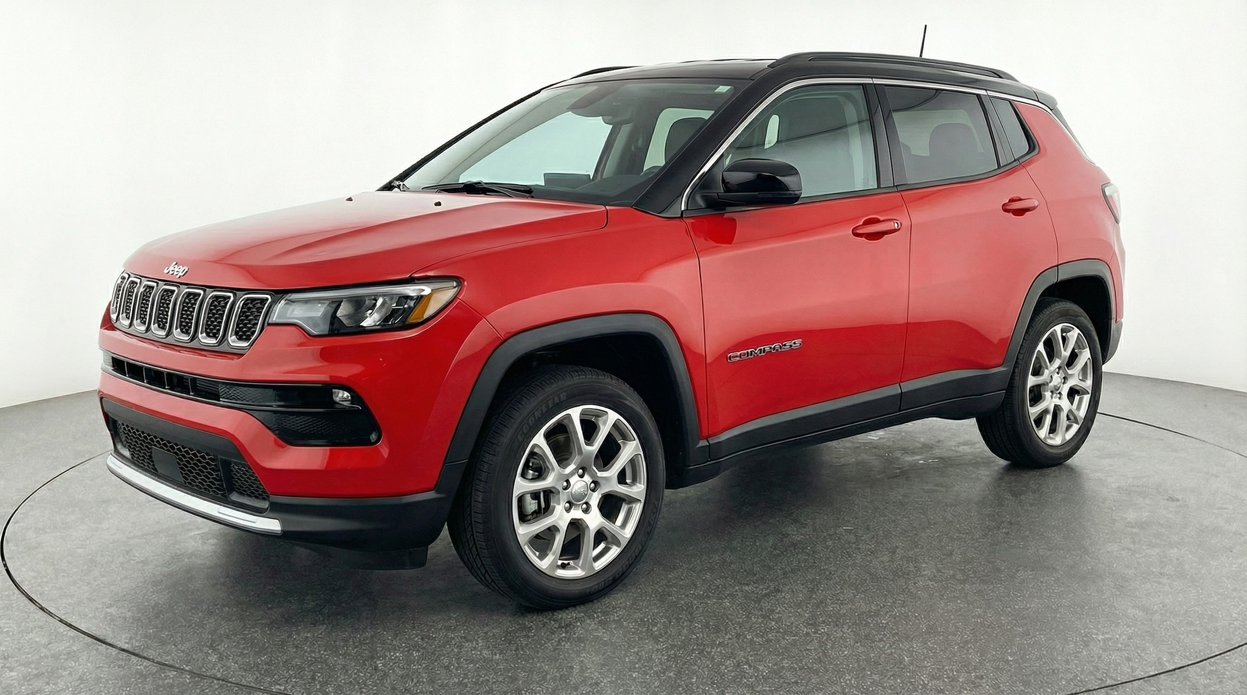 Thumbnail: 2025 Jeep Compass - 3