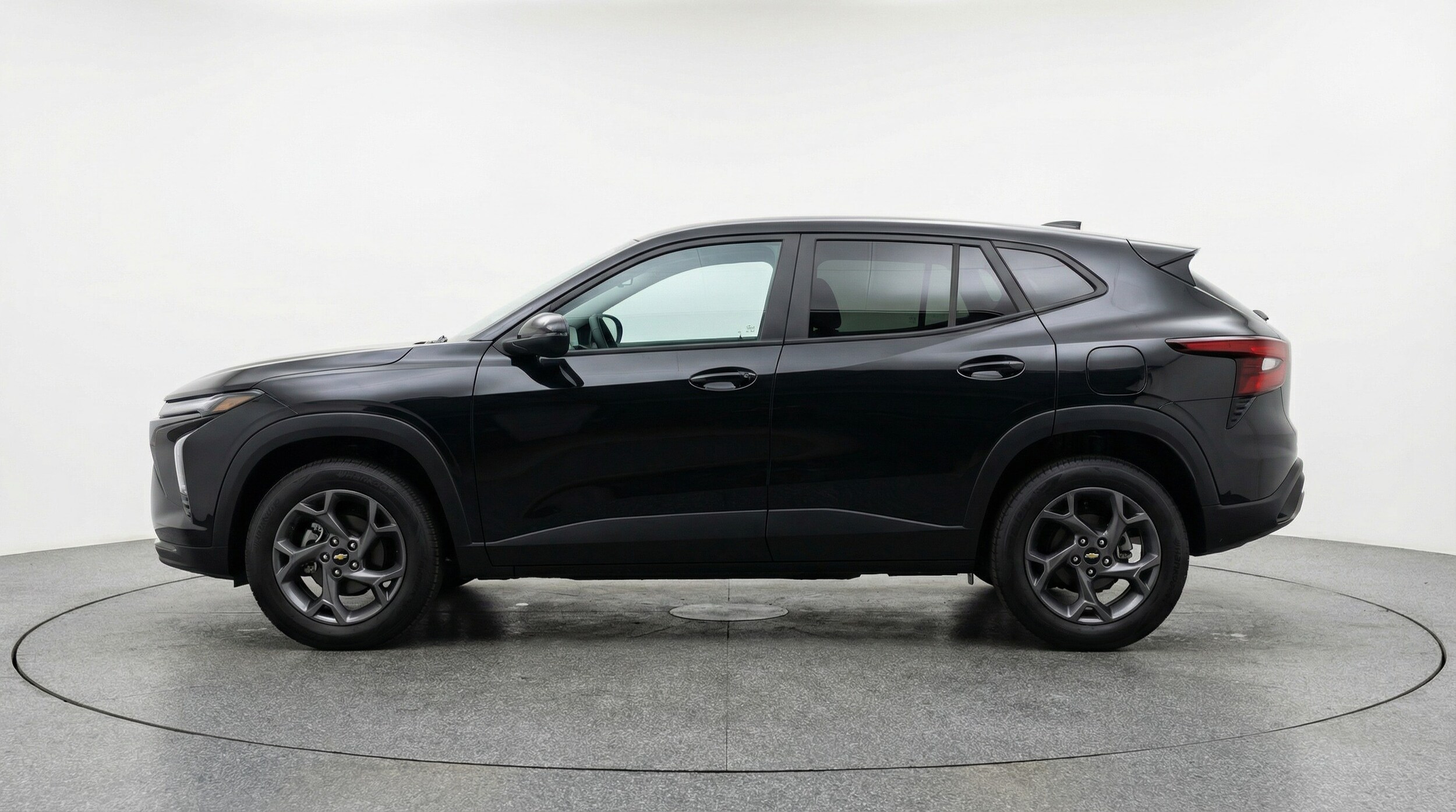 Thumbnail: 2025 Chevrolet Trax - 4