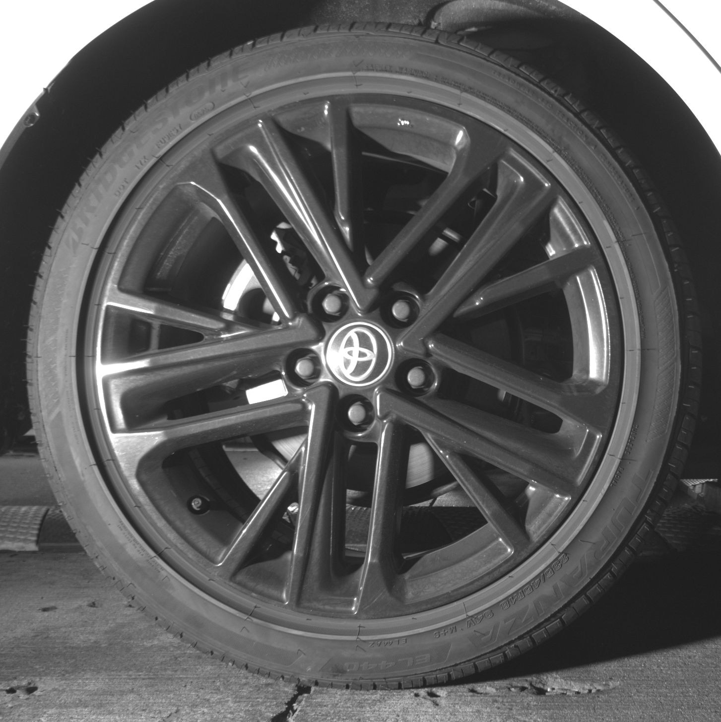 Thumbnail: 2025 Toyota Camry - 12