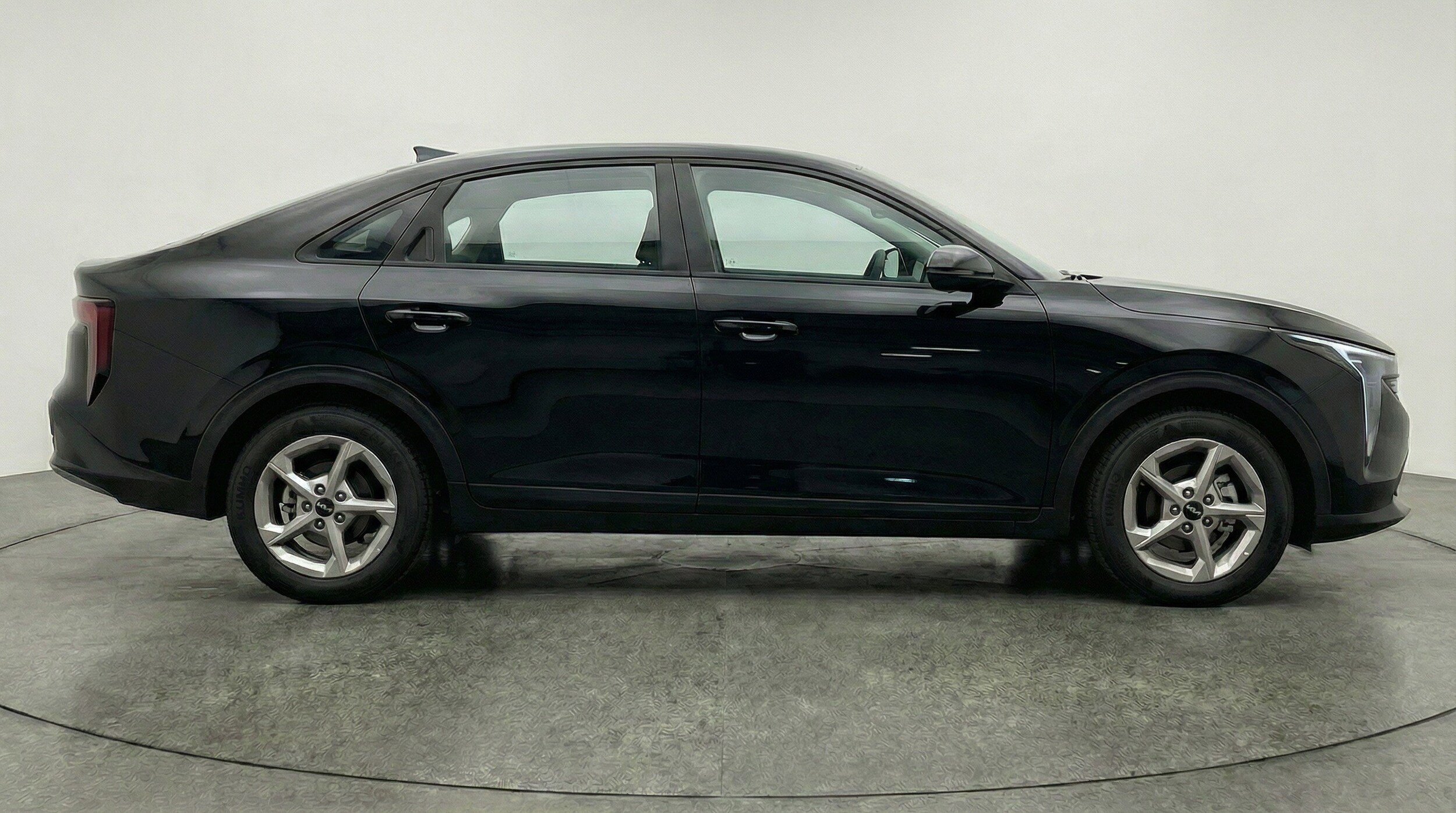 Thumbnail: 2025 Kia K4 - 11