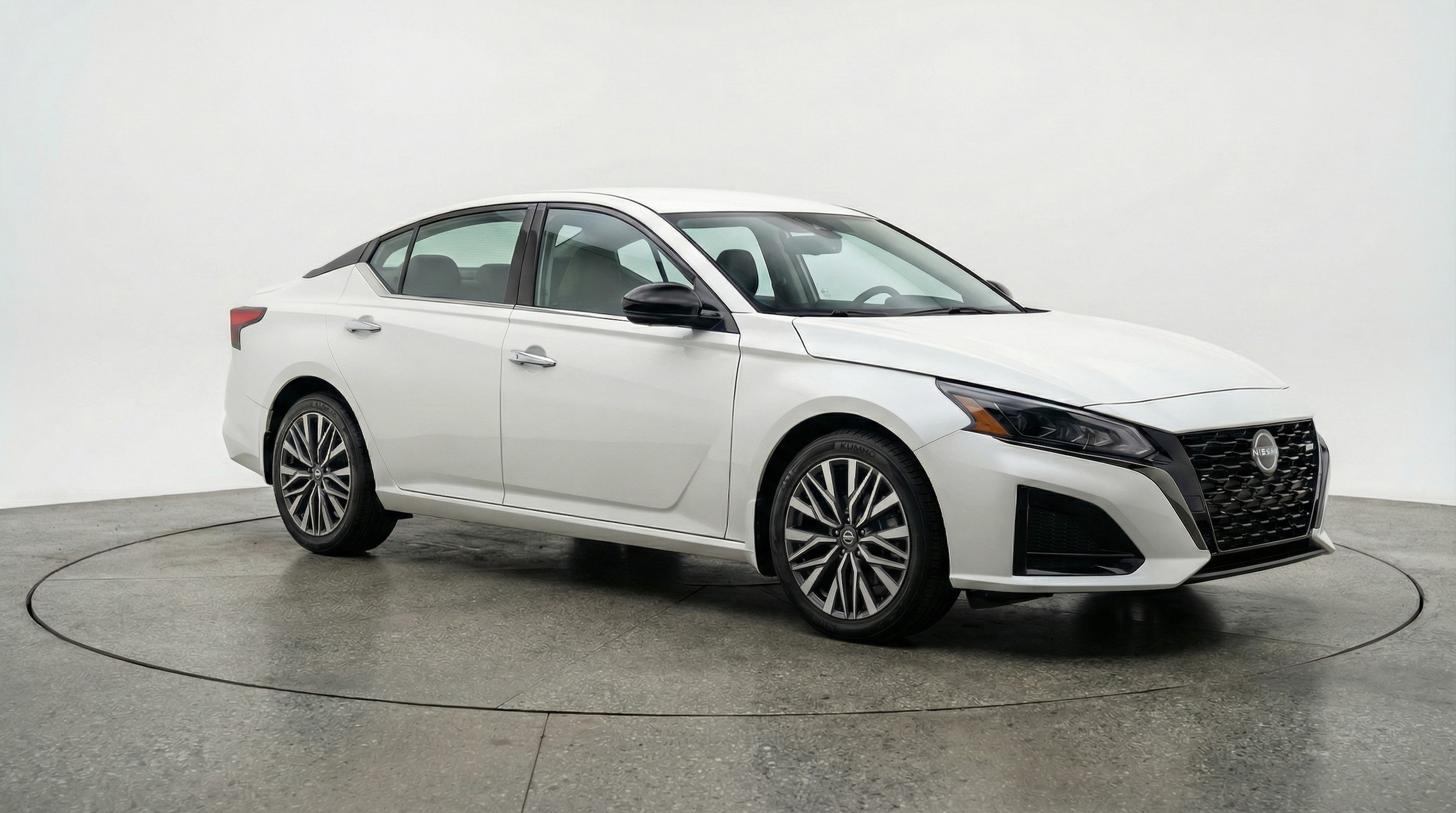 Thumbnail: 2025 Nissan Altima - 1