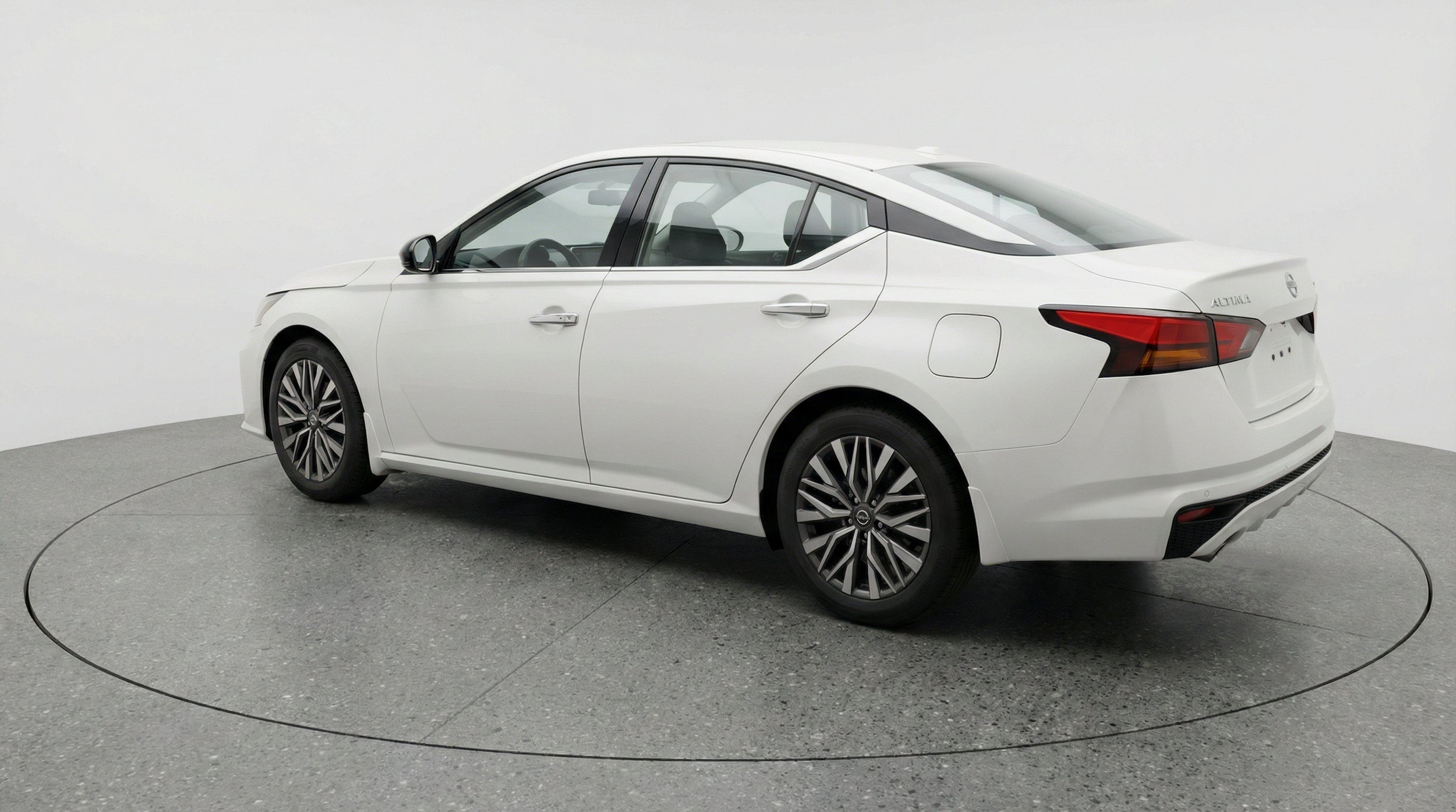Thumbnail: 2025 Nissan Altima - 6