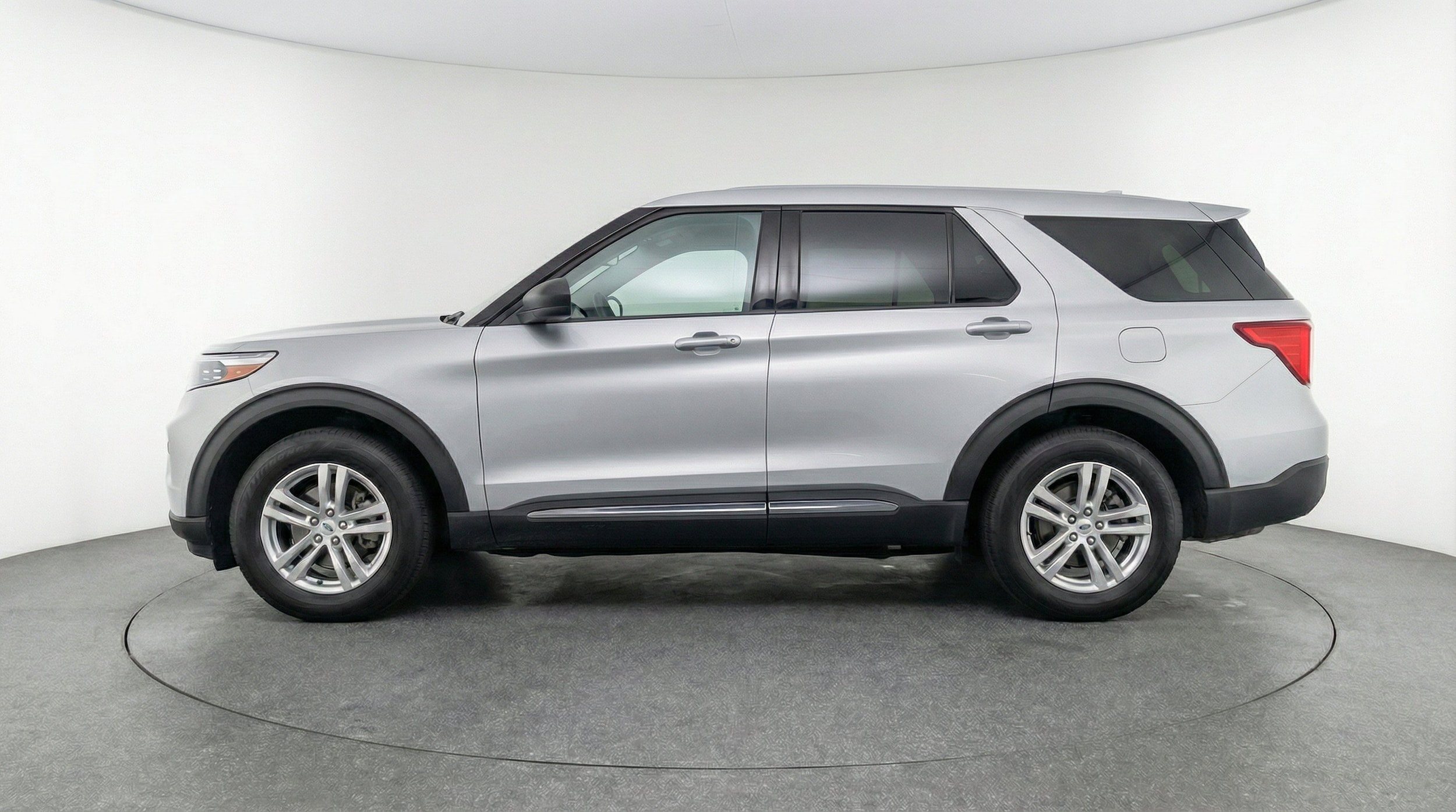 Thumbnail: 2024 Ford Explorer - 5