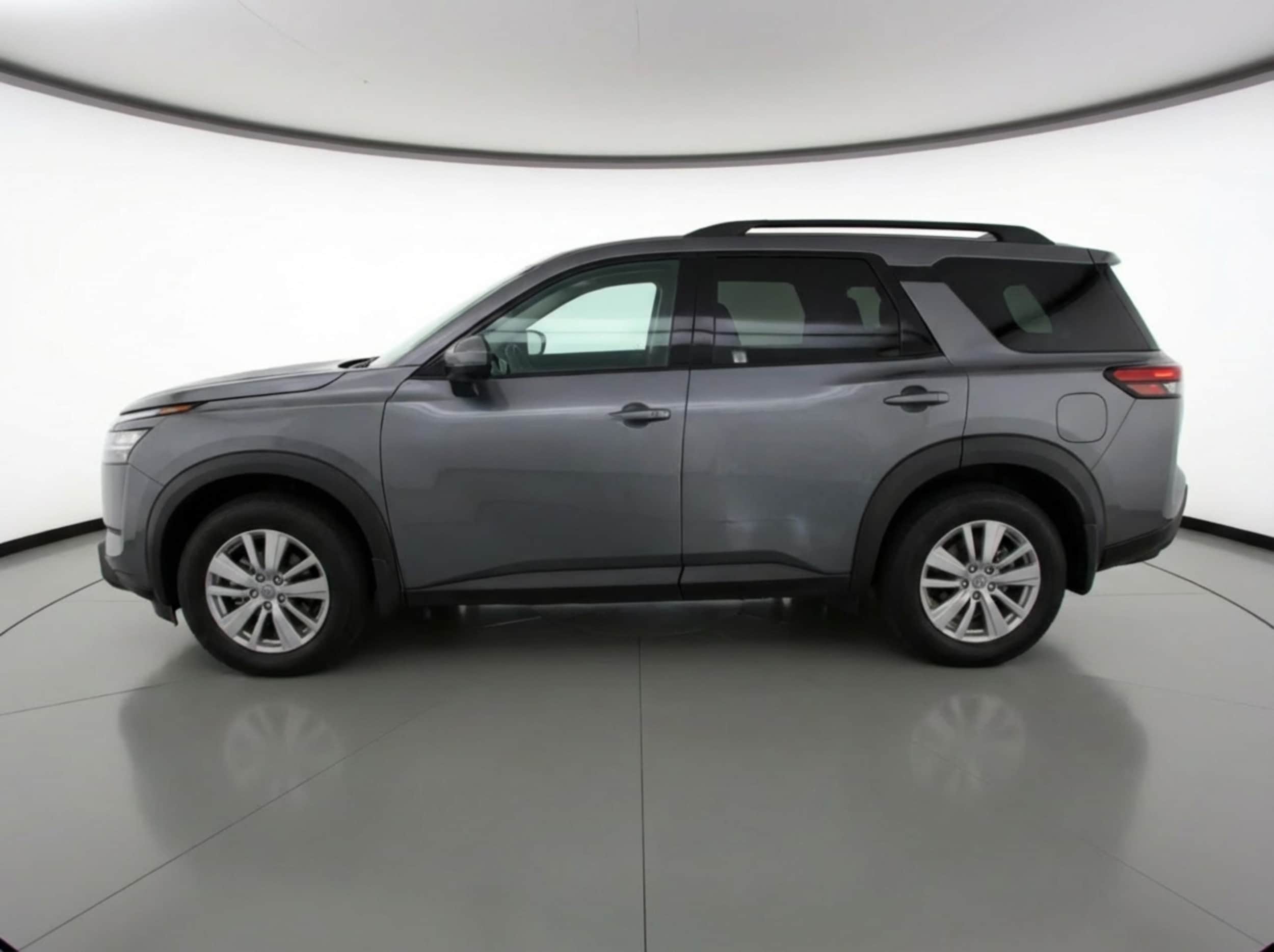 Thumbnail: 2025 Nissan Pathfinder - 4