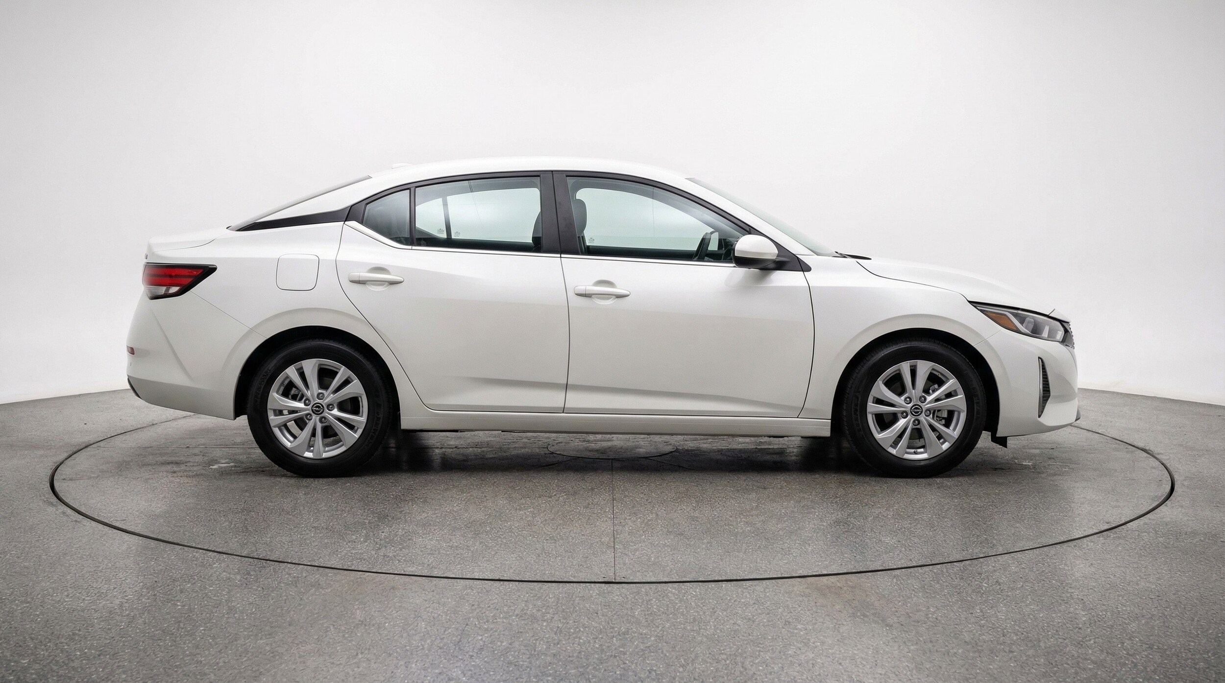 Thumbnail: 2025 Nissan Sentra - 11