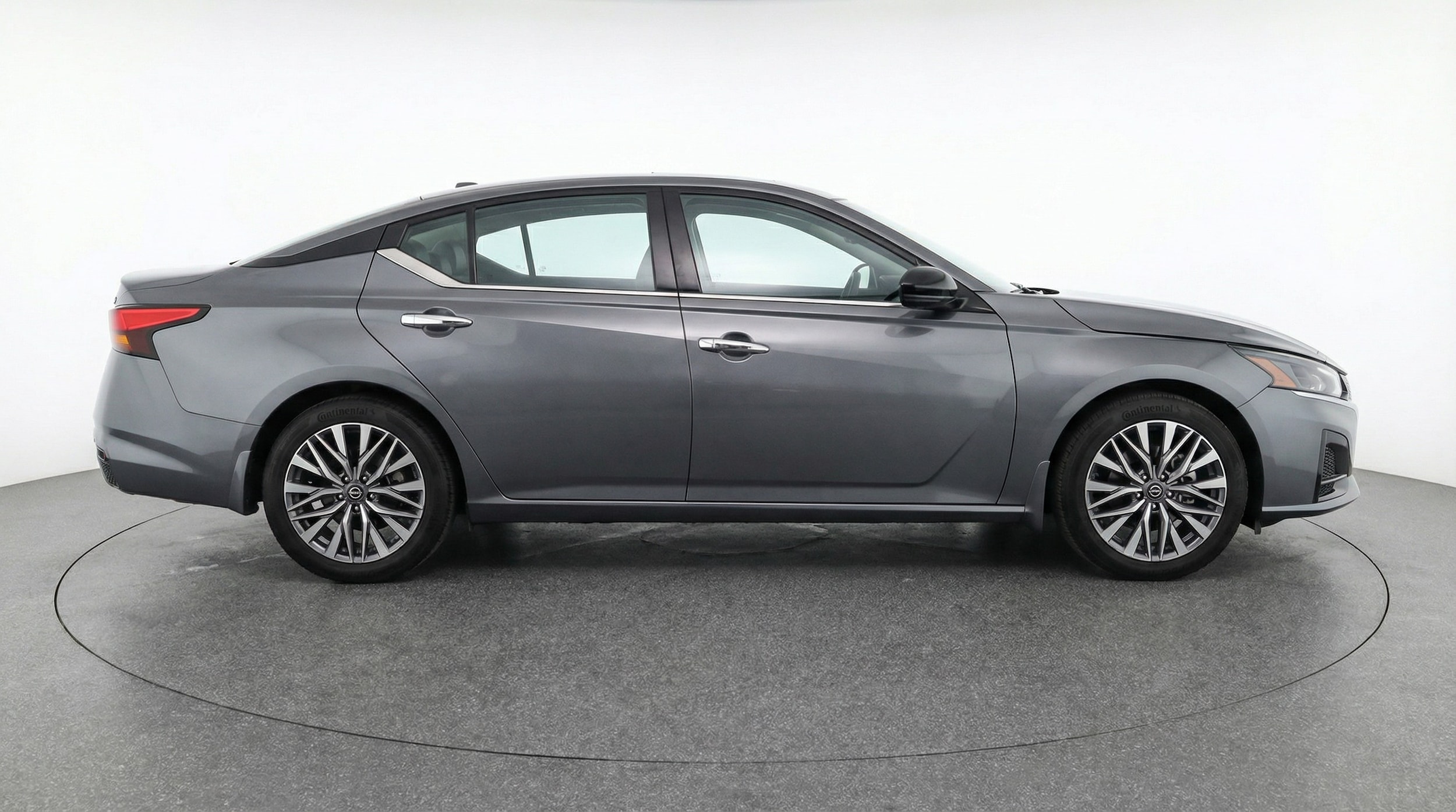 Thumbnail: 2025 Nissan Altima - 8