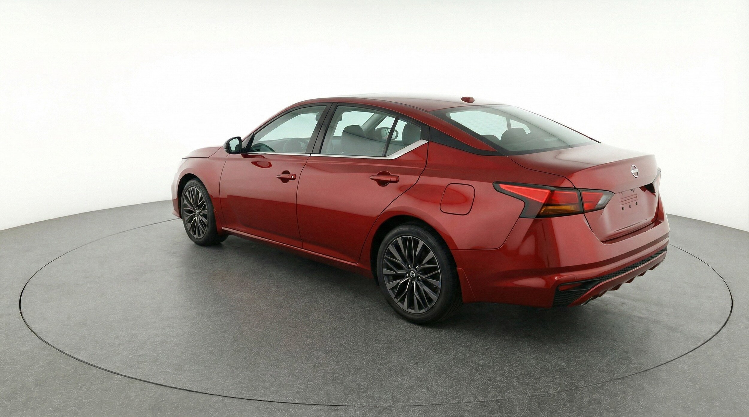 Thumbnail: 2025 Nissan Altima - 6