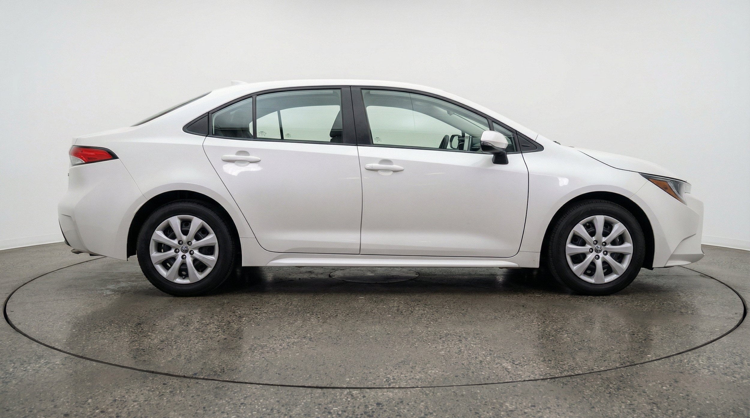 Thumbnail: 2025 Toyota Corolla - 11