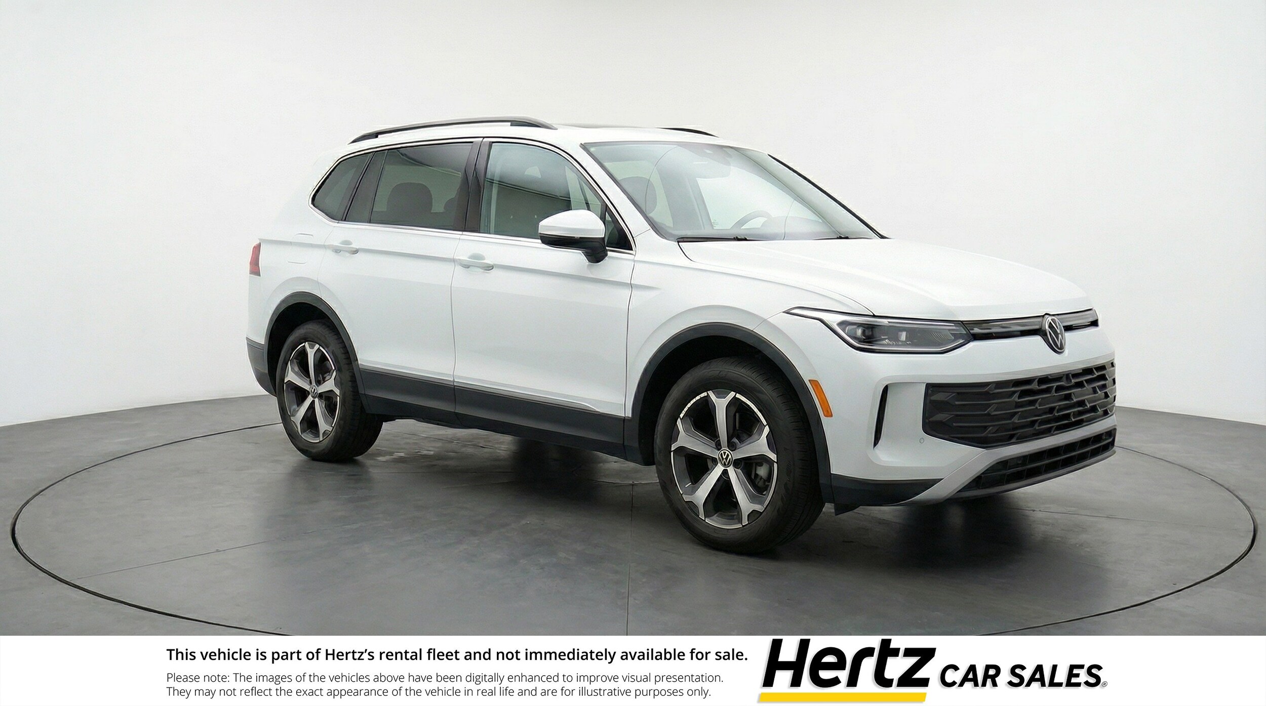 Thumbnail: 2026 Volkswagen Tiguan - 1