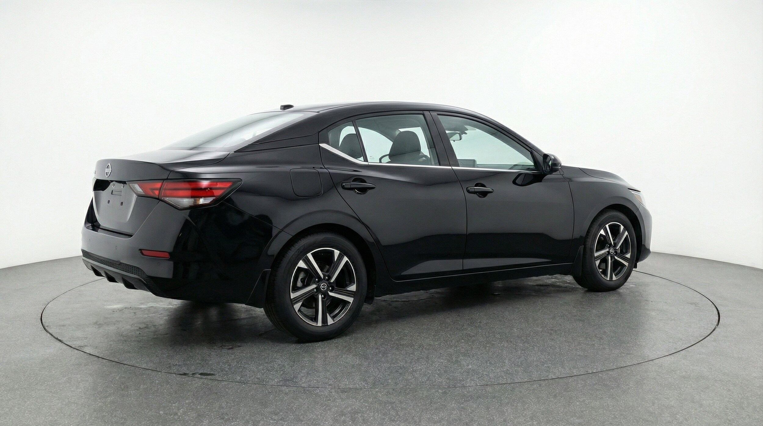 Thumbnail: 2025 Nissan Sentra - 9