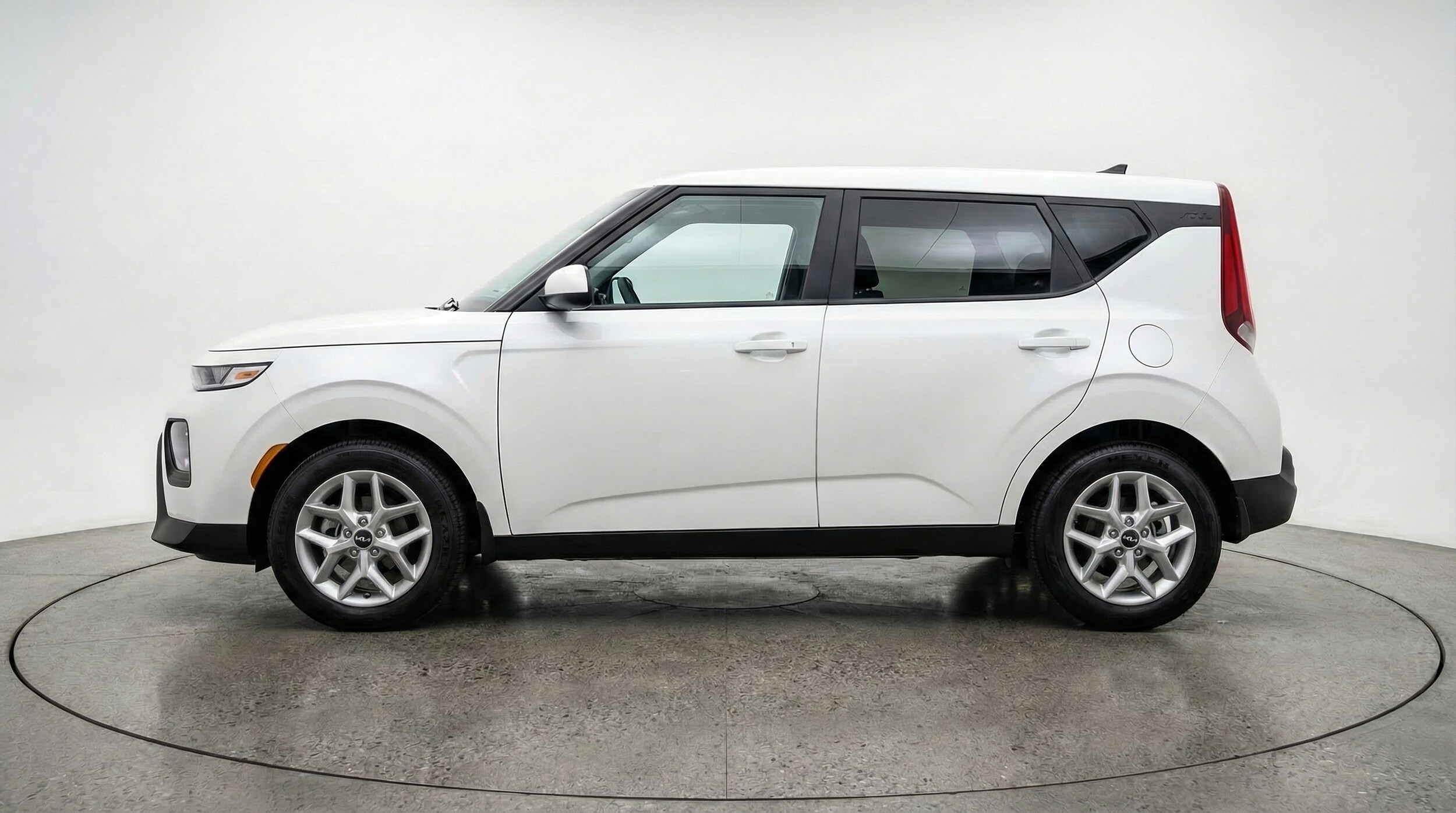 Thumbnail: 2025 Kia Soul - 4