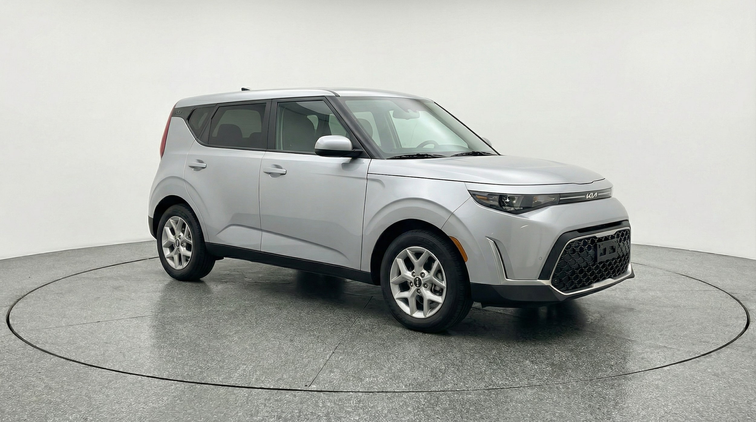 Thumbnail: 2025 Kia Soul - 1