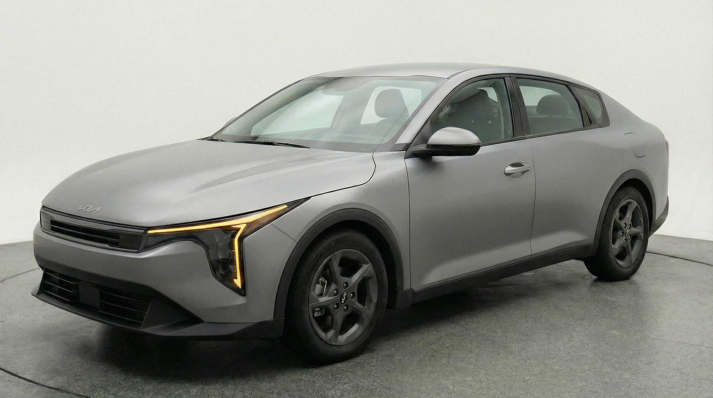 Thumbnail: 2025 Kia K4 - 3