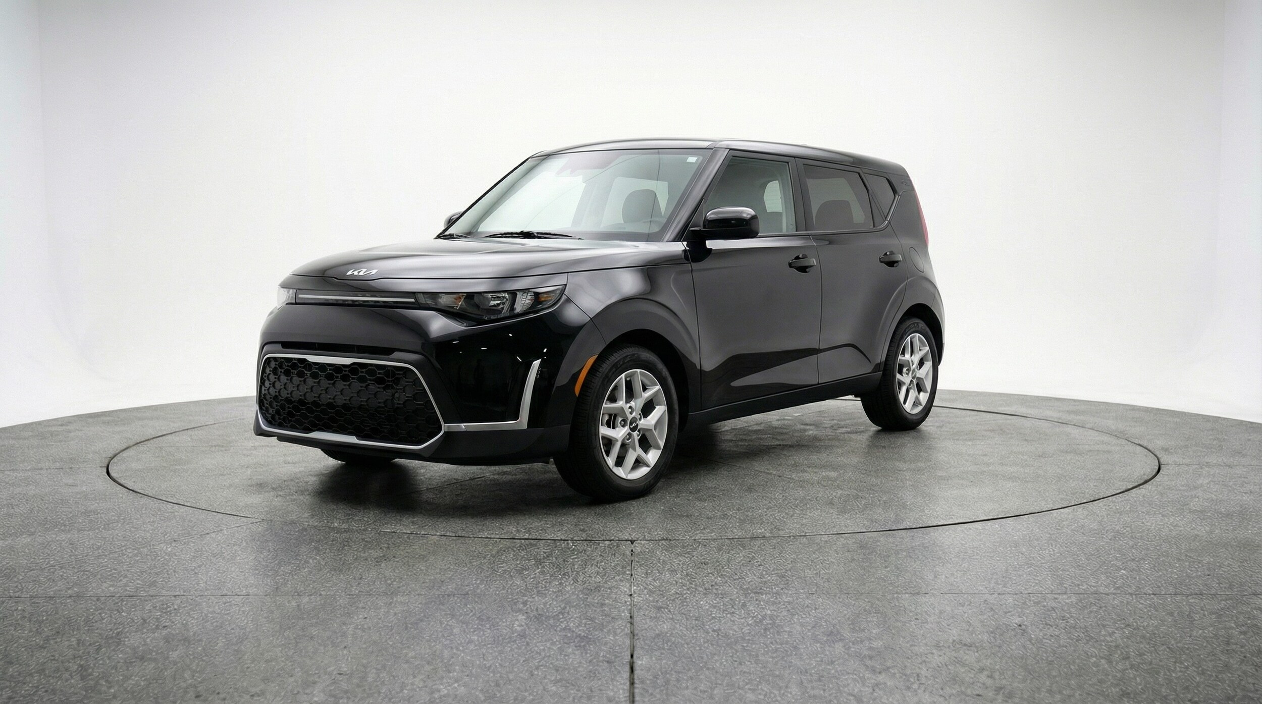 Thumbnail: 2025 Kia Soul - 3