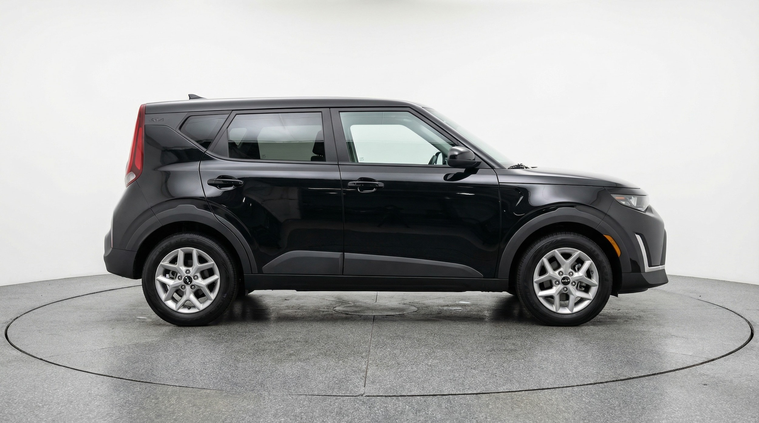 Thumbnail: 2025 Kia Soul - 8