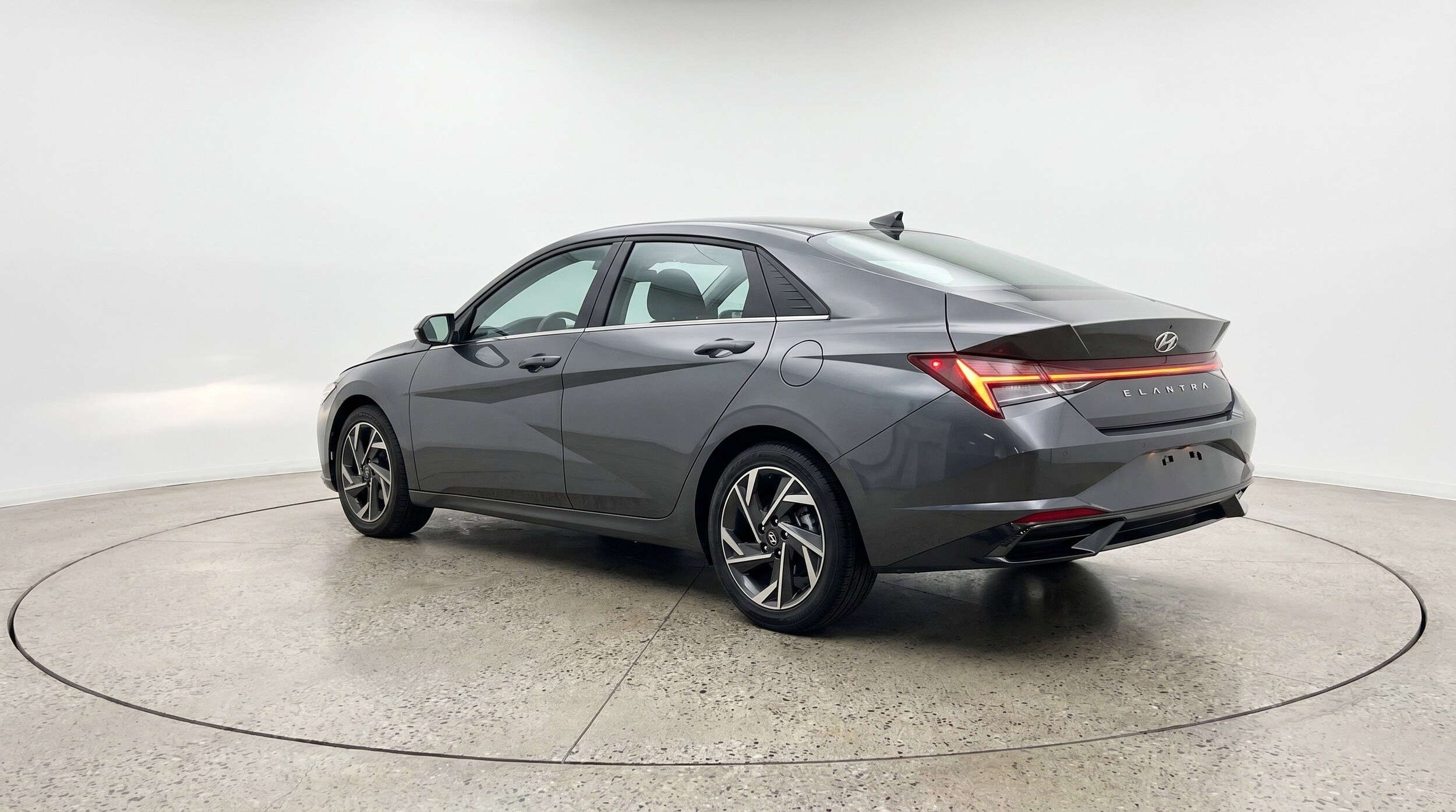 Thumbnail: 2025 Hyundai Elantra - 6