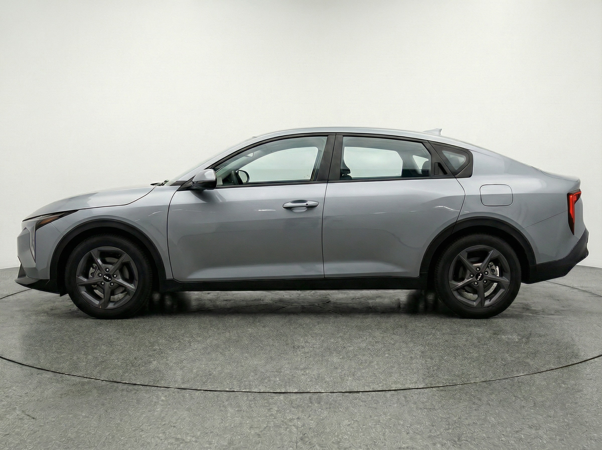 Thumbnail: 2025 Kia K4 - 4