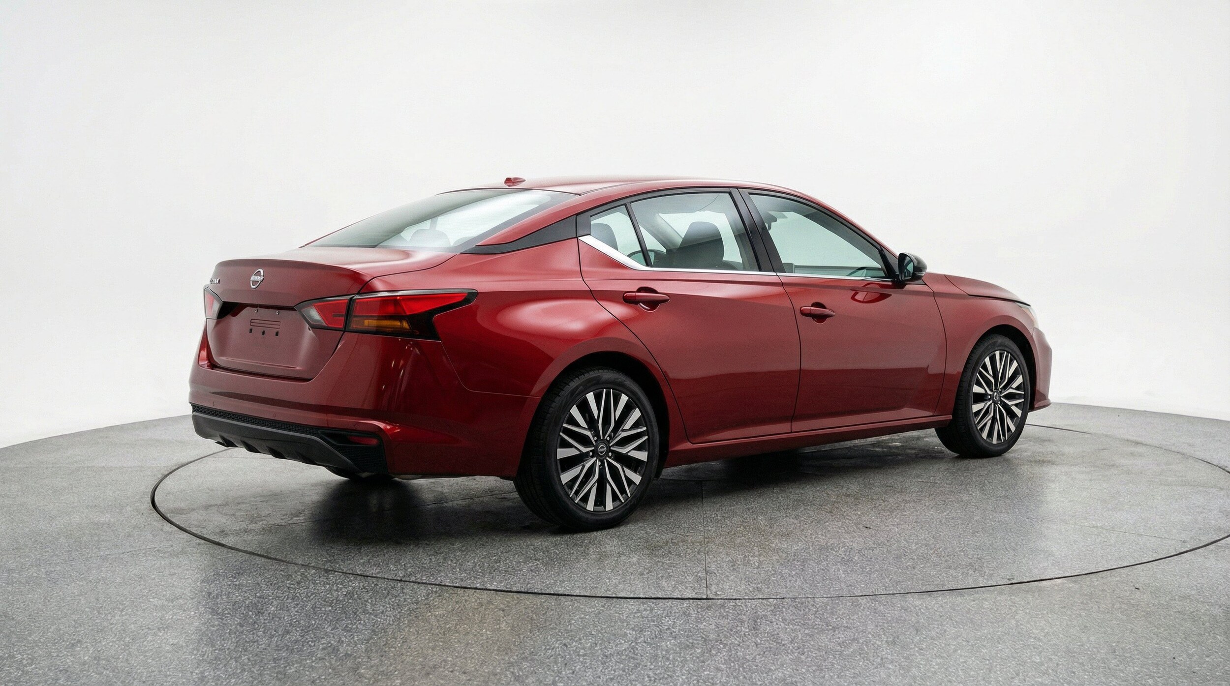 Thumbnail: 2025 Nissan Altima - 9