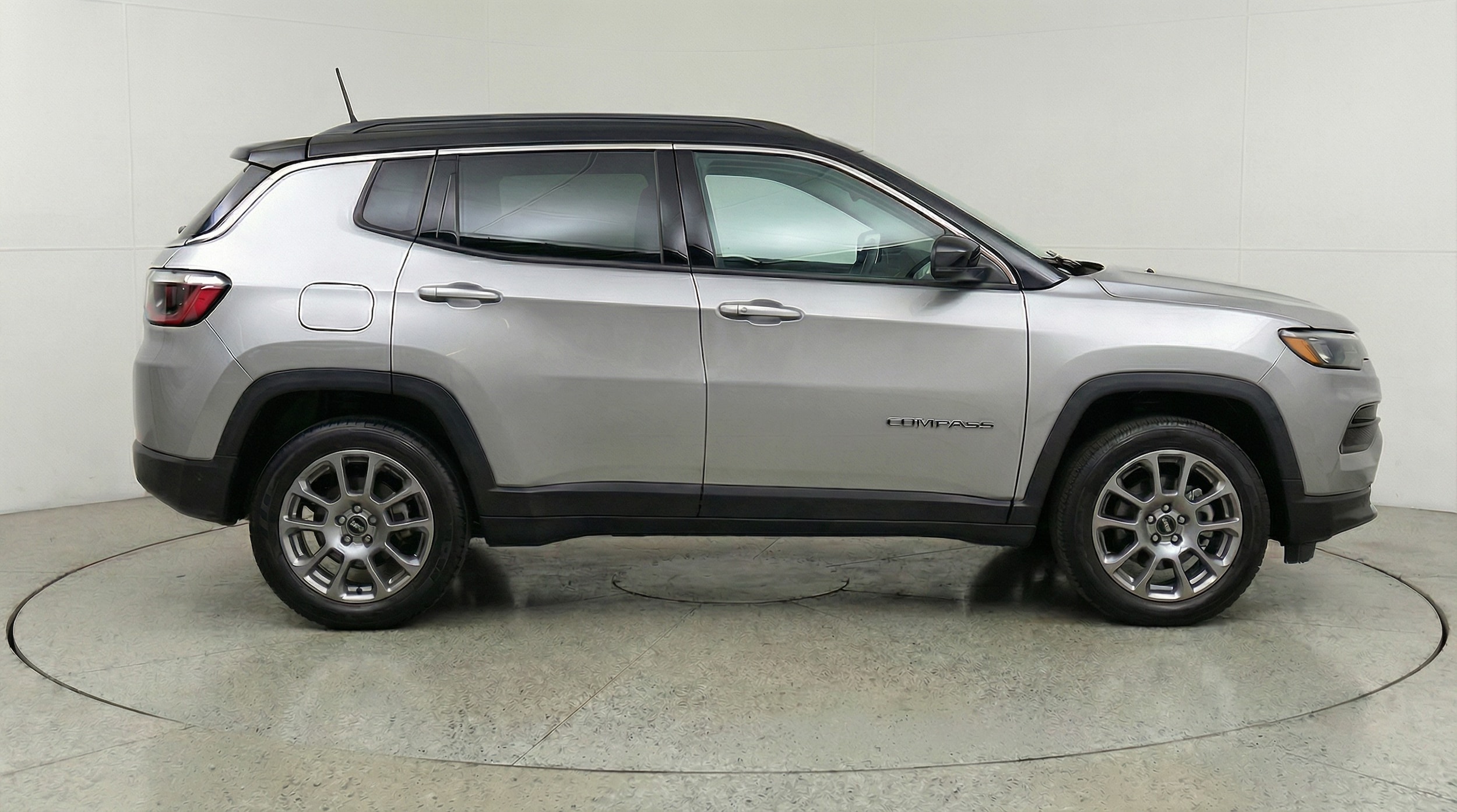 Thumbnail: 2025 Jeep Compass - 8