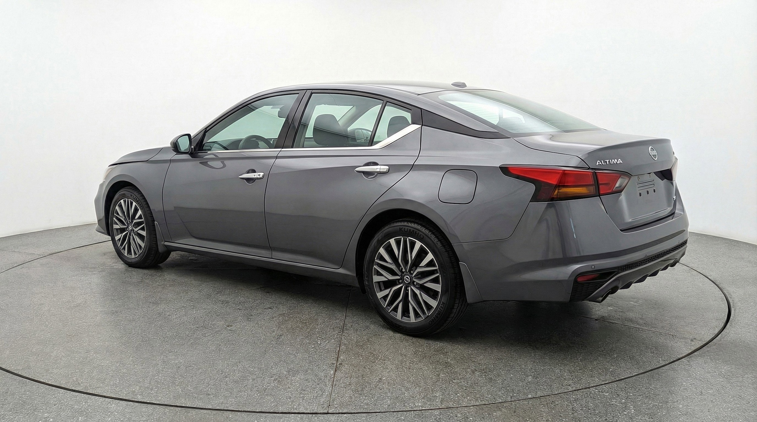 Thumbnail: 2025 Nissan Altima - 6