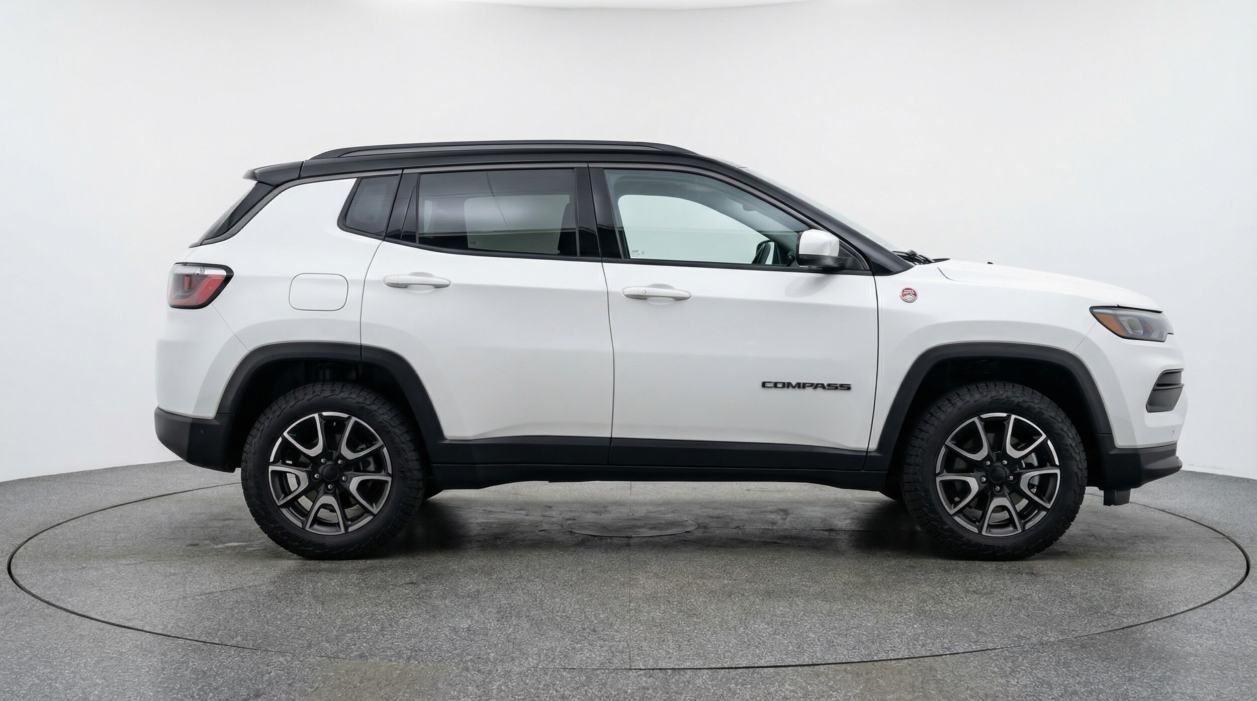 Thumbnail: 2025 Jeep Compass - 8