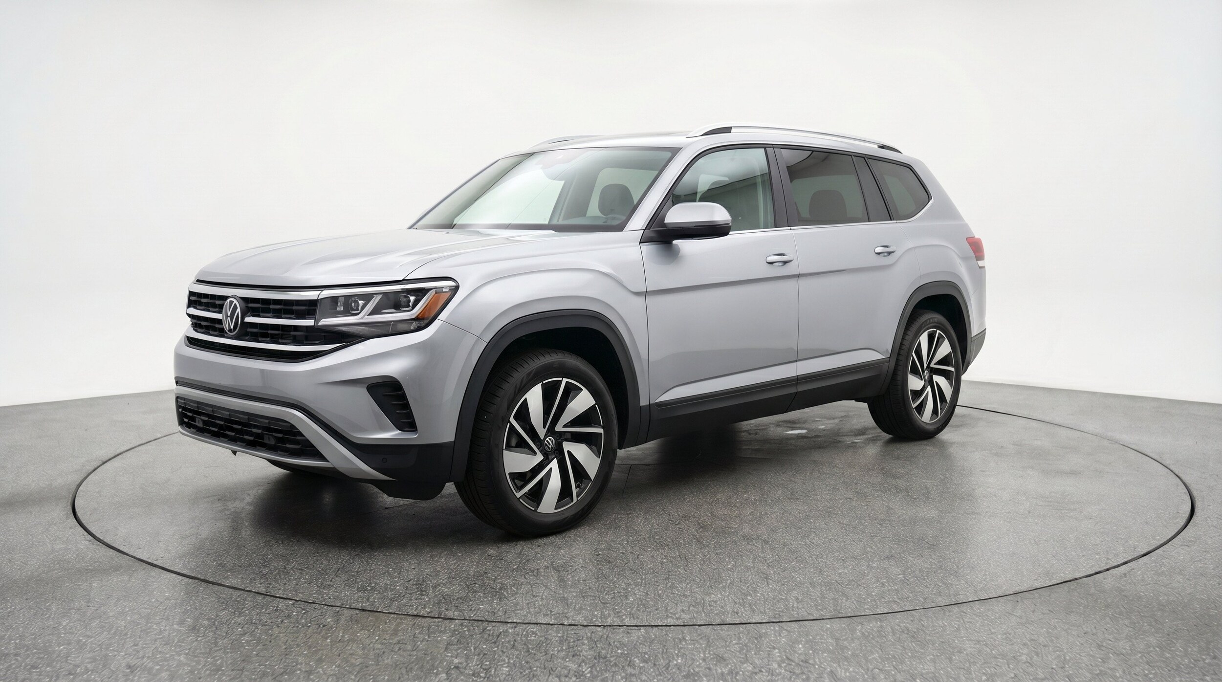 Thumbnail: 2026 Volkswagen Atlas - 3