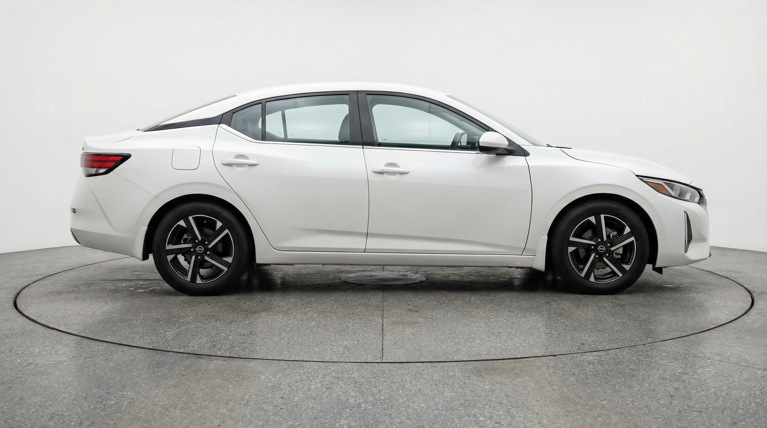 Thumbnail: 2025 Nissan Sentra - 8