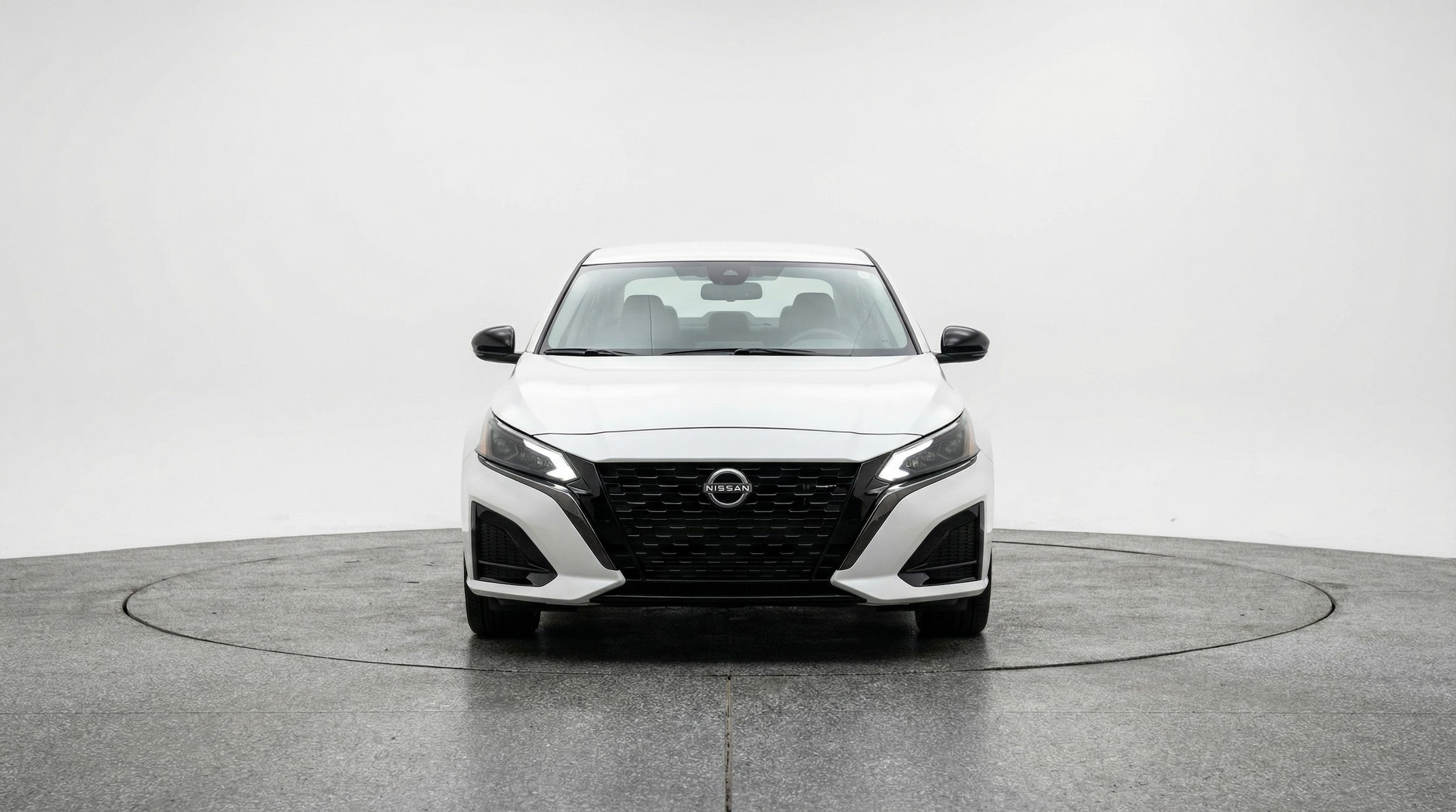 Thumbnail: 2025 Nissan Altima - 2