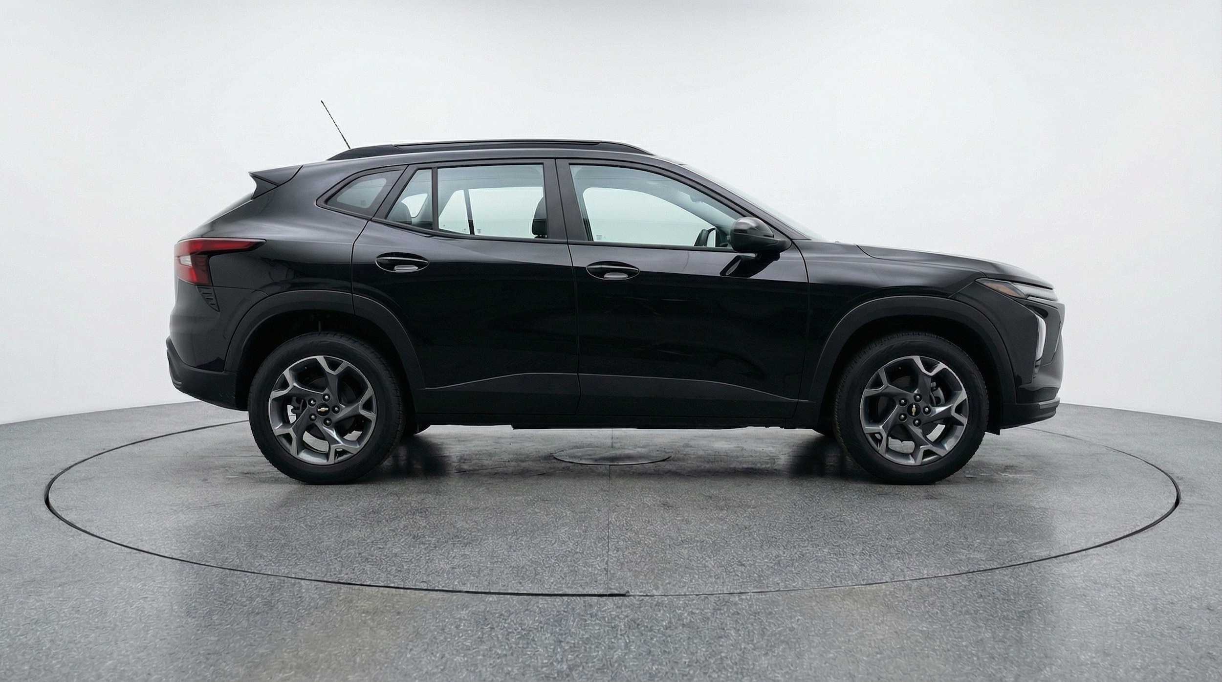 Thumbnail: 2025 Chevrolet Trax - 11