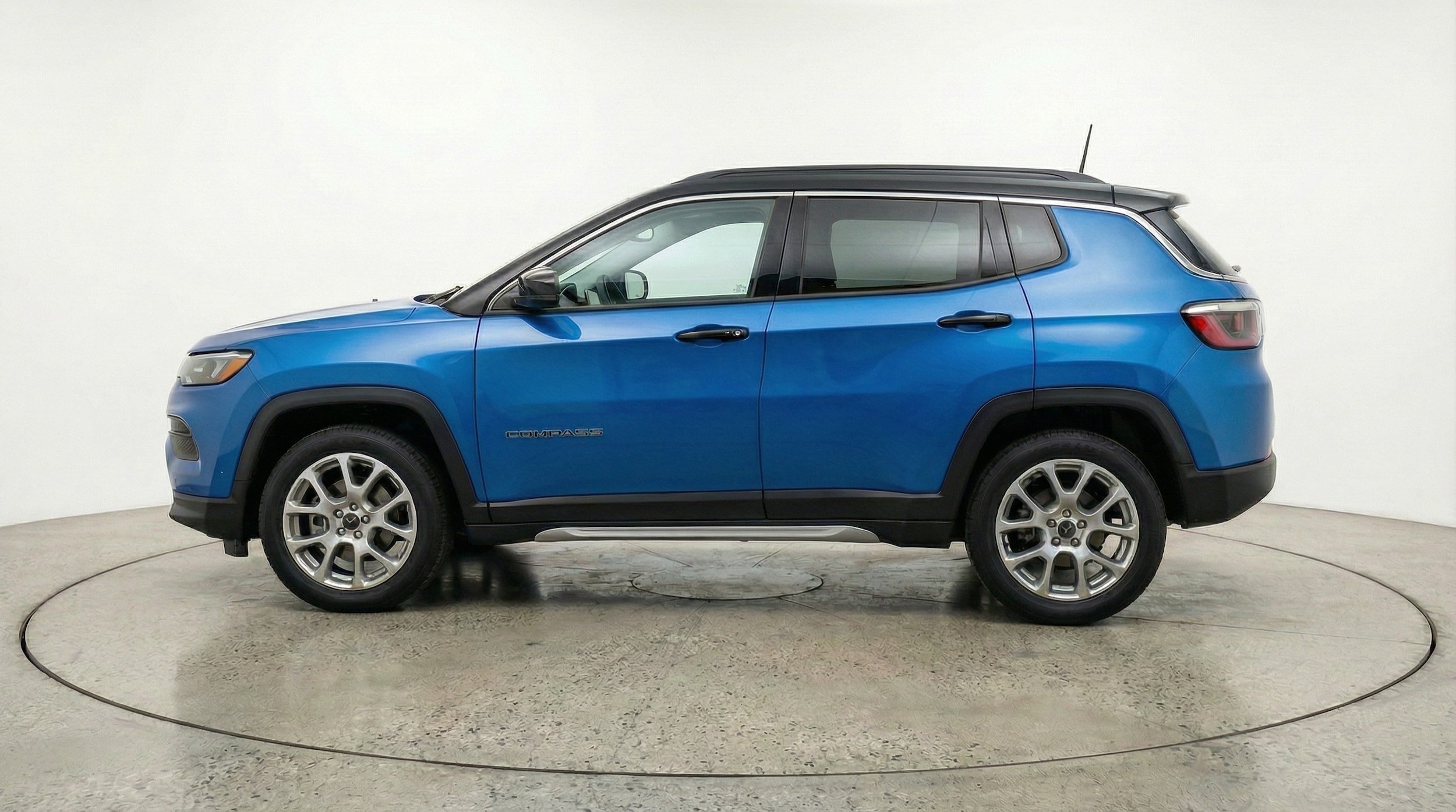 Thumbnail: 2025 Jeep Compass - 4