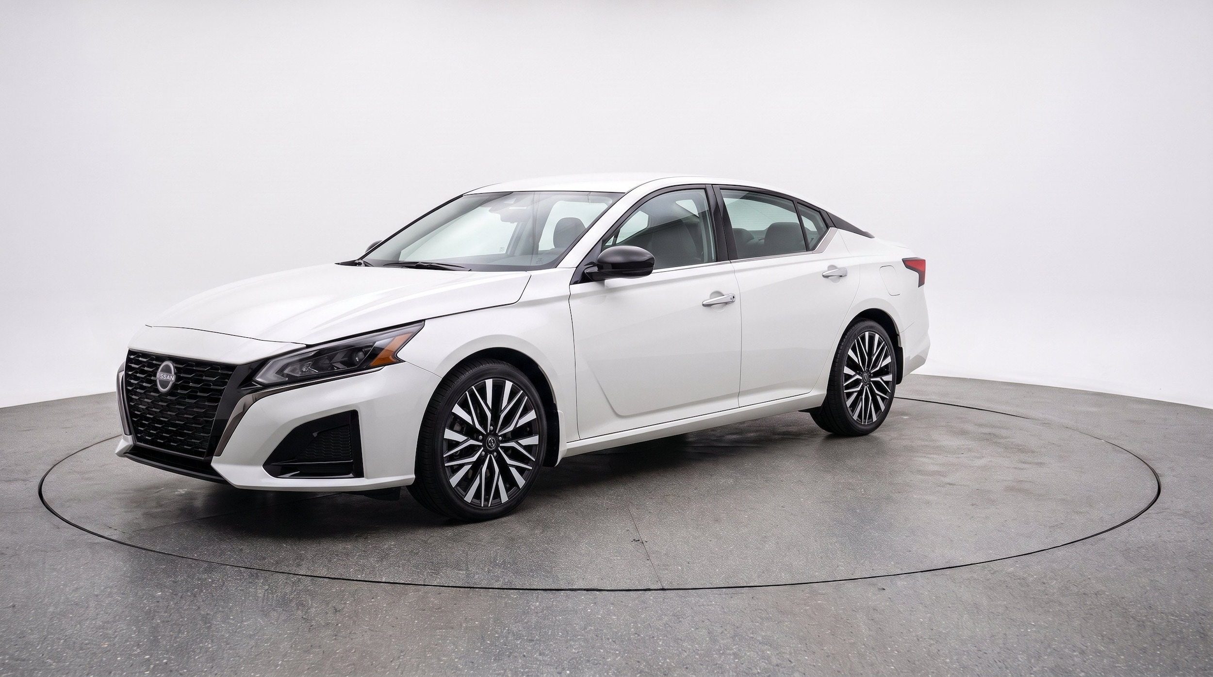 Thumbnail: 2025 Nissan Altima - 3