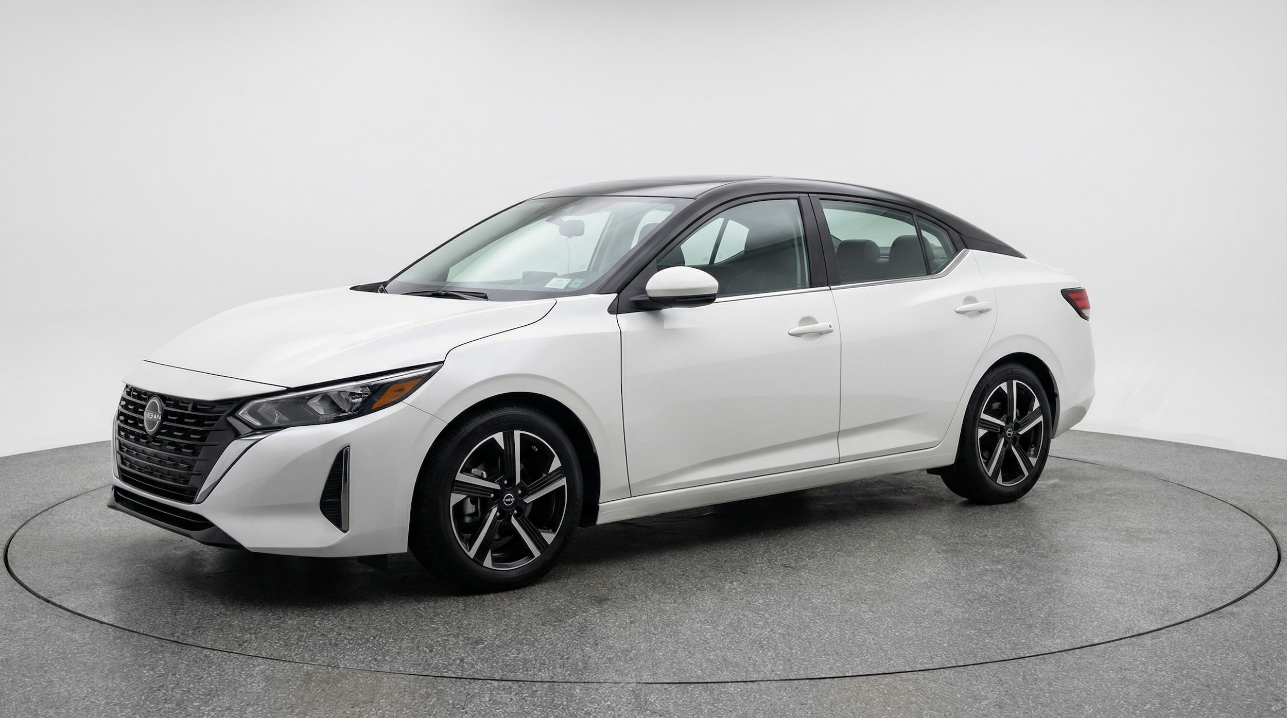 Thumbnail: 2025 Nissan Sentra - 3