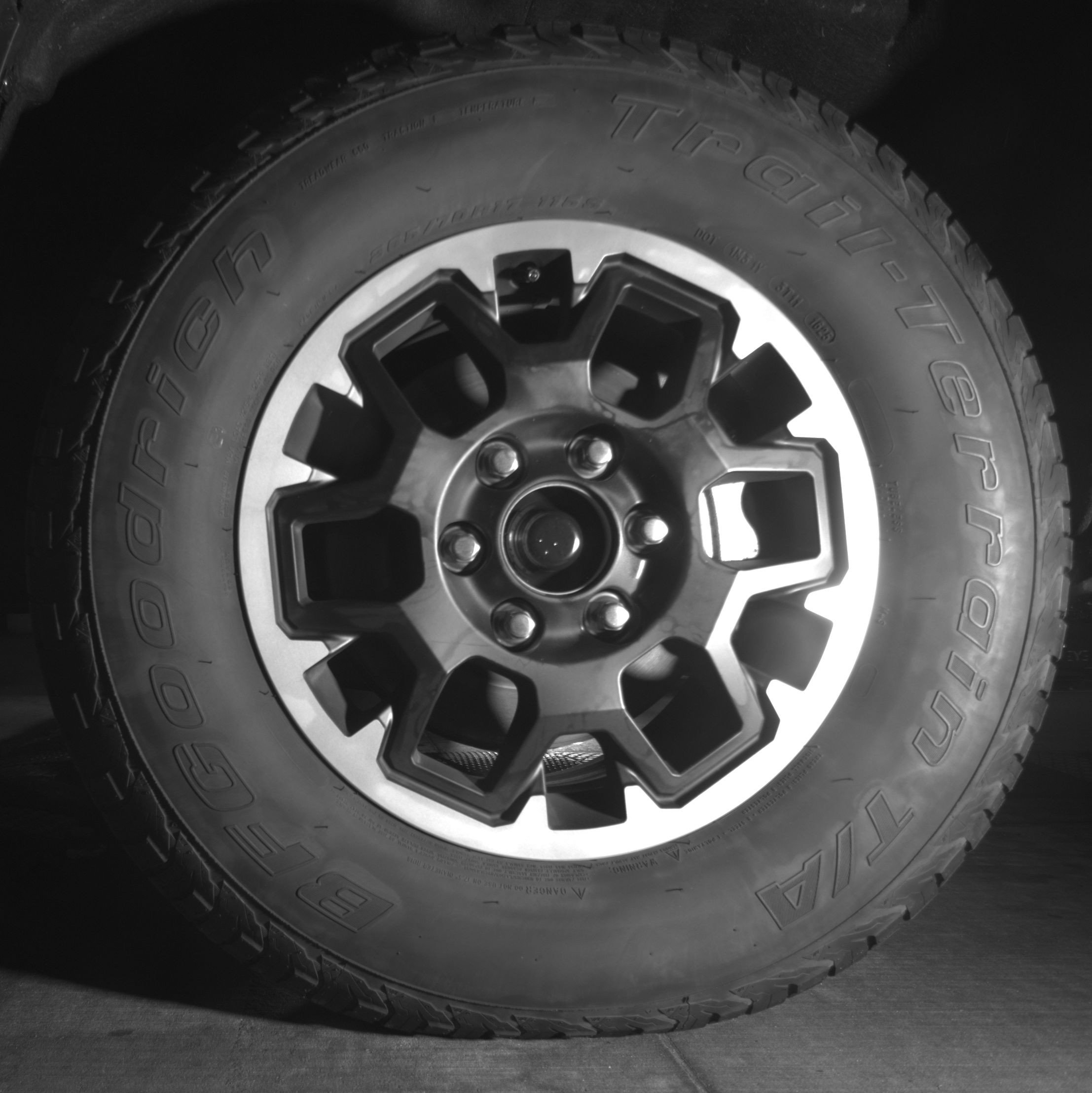 Thumbnail: 2025 Toyota Tacoma - 12