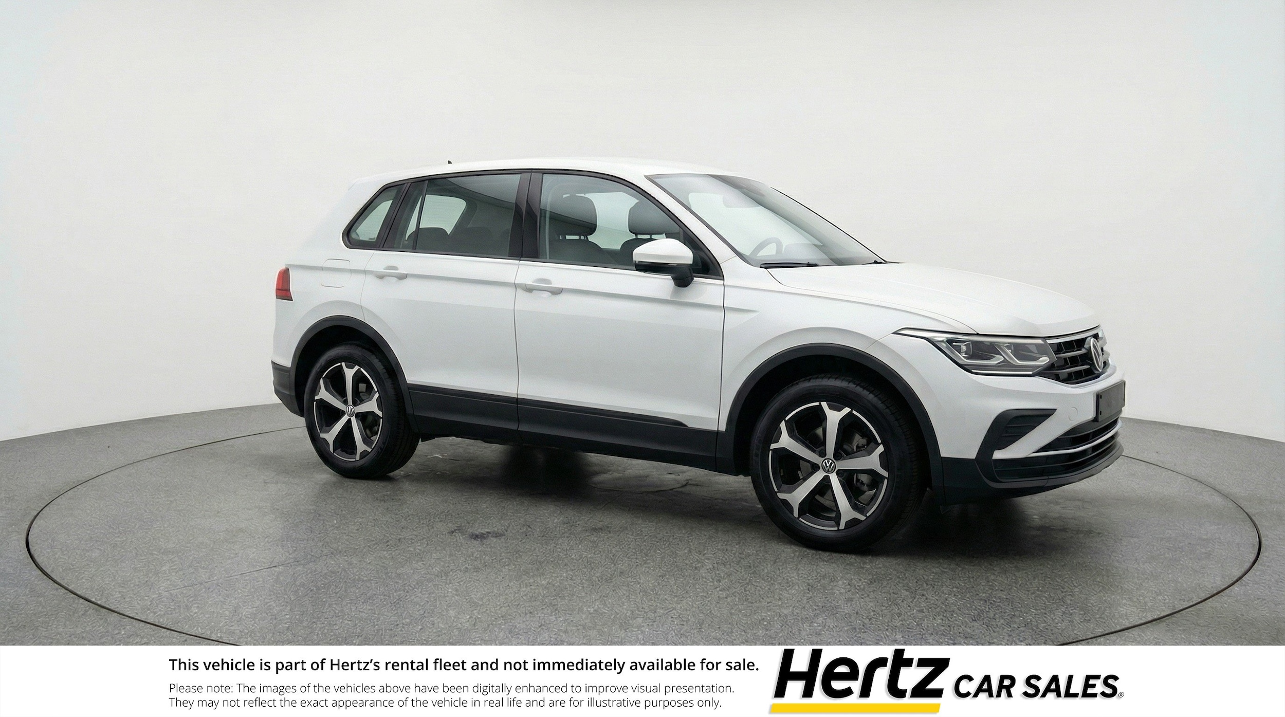 Thumbnail: 2026 Volkswagen Tiguan - 1