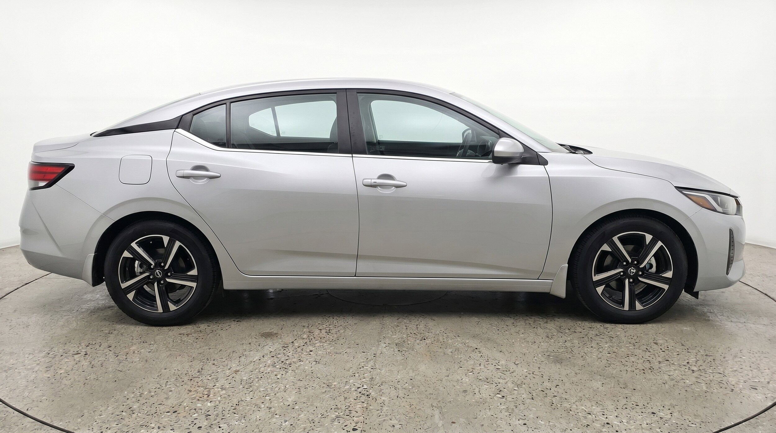 Thumbnail: 2025 Nissan Sentra - 11