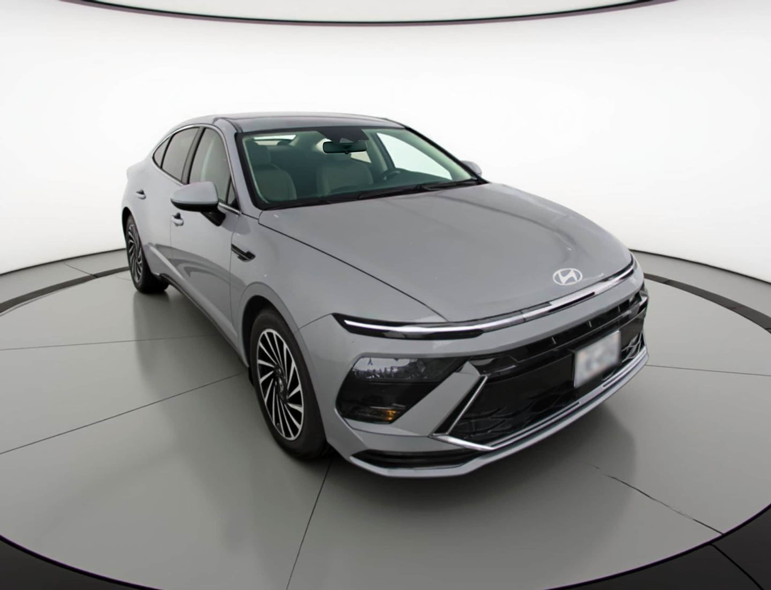 Thumbnail: 2025 Hyundai Sonata - 1