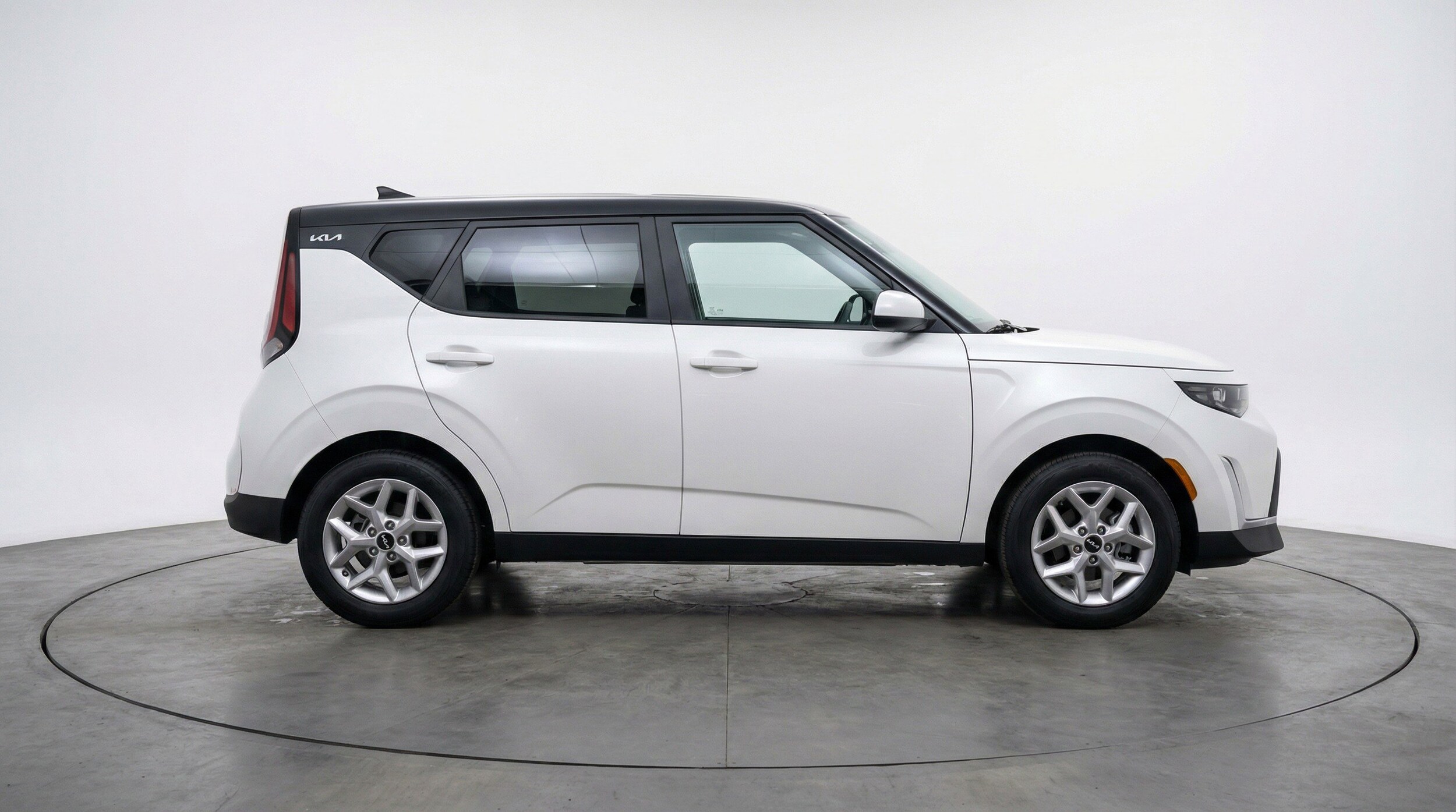 Thumbnail: 2025 Kia Soul - 11