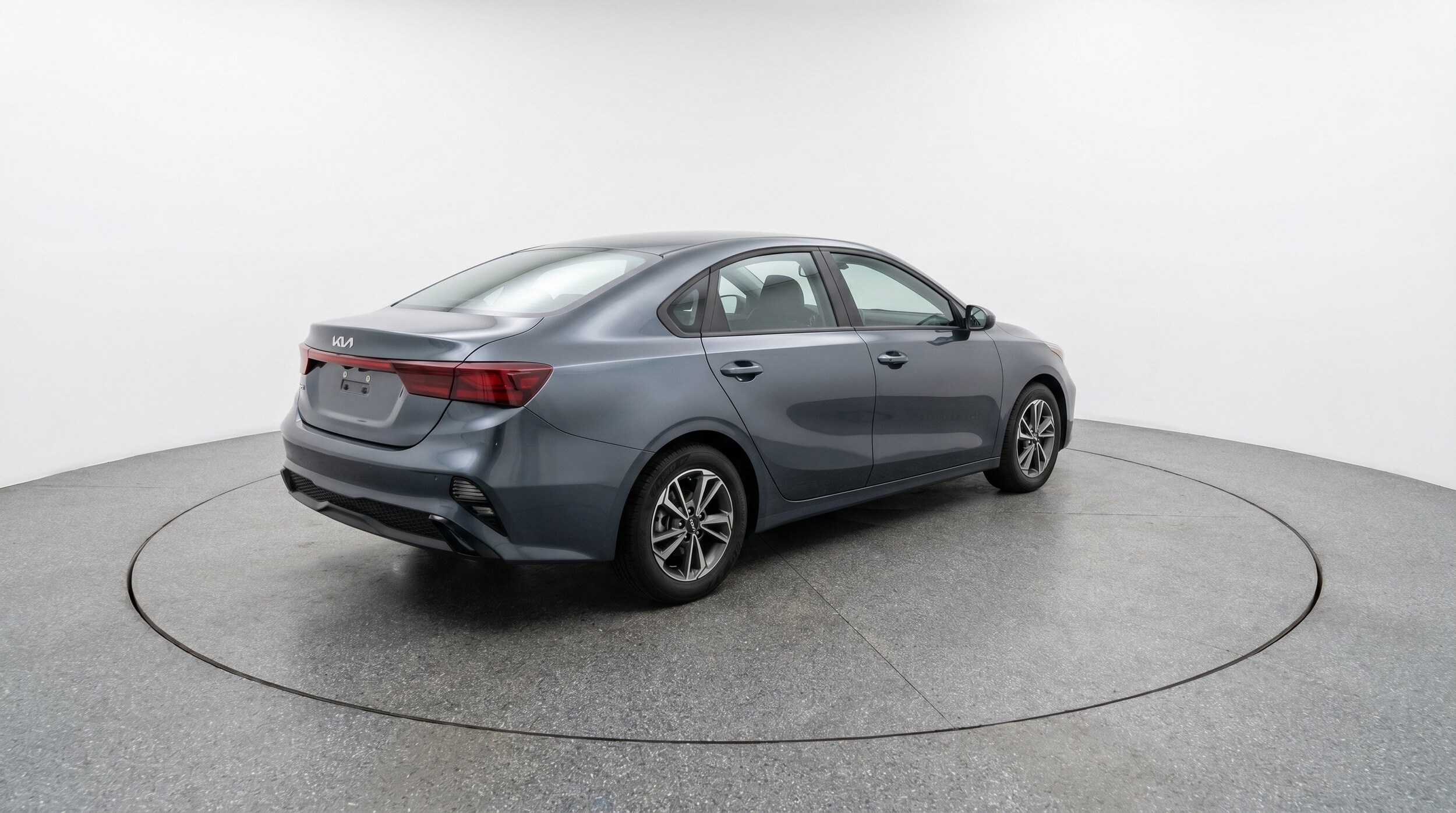 Thumbnail: 2024 Kia Forte - 9