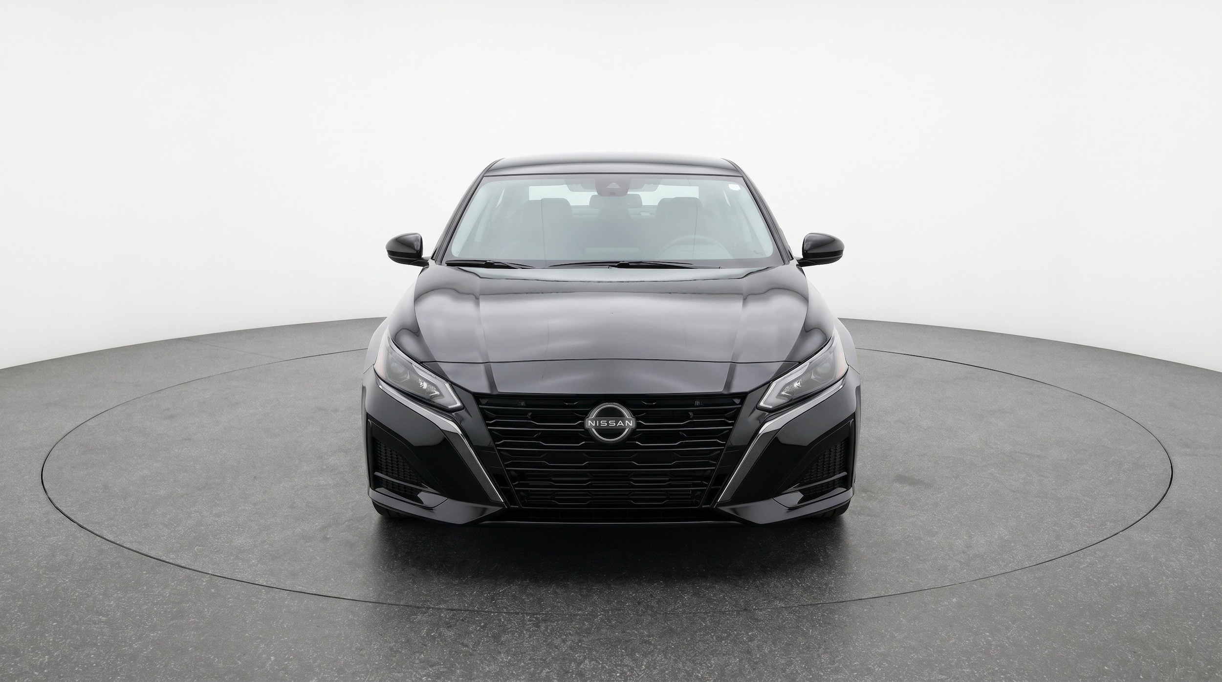 Thumbnail: 2025 Nissan Altima - 2