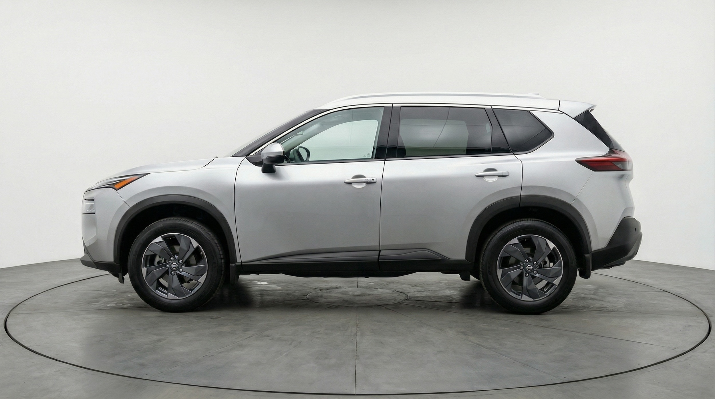 Thumbnail: 2025 Nissan Rogue - 4