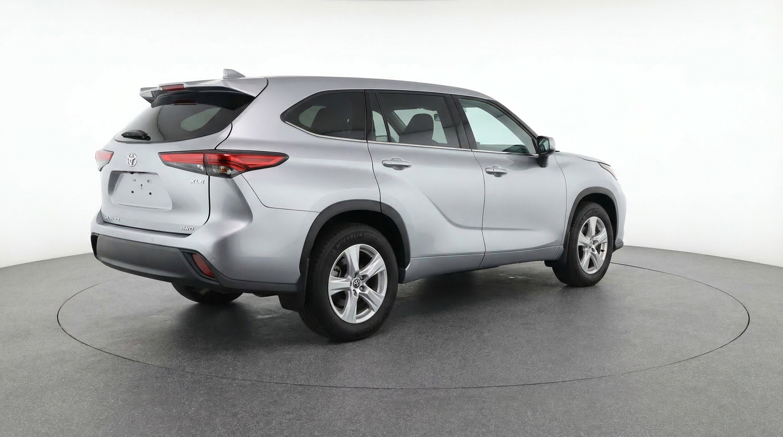 Thumbnail: 2025 Toyota Highlander - 9