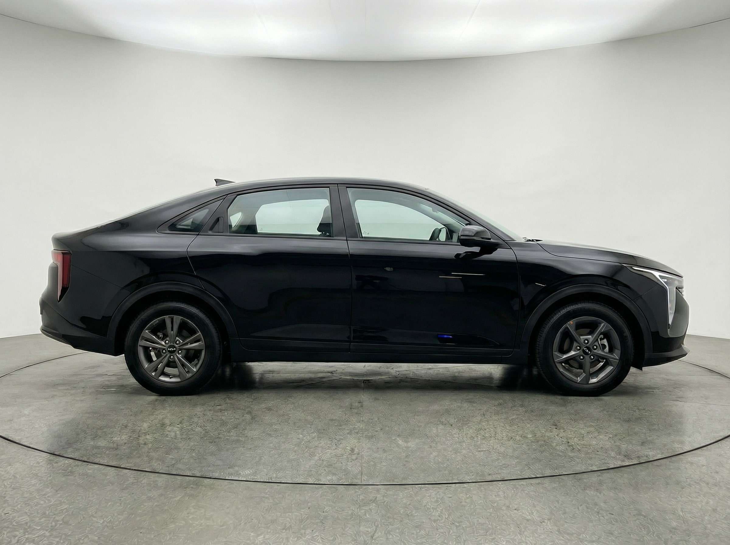 Thumbnail: 2025 Kia K4 - 8