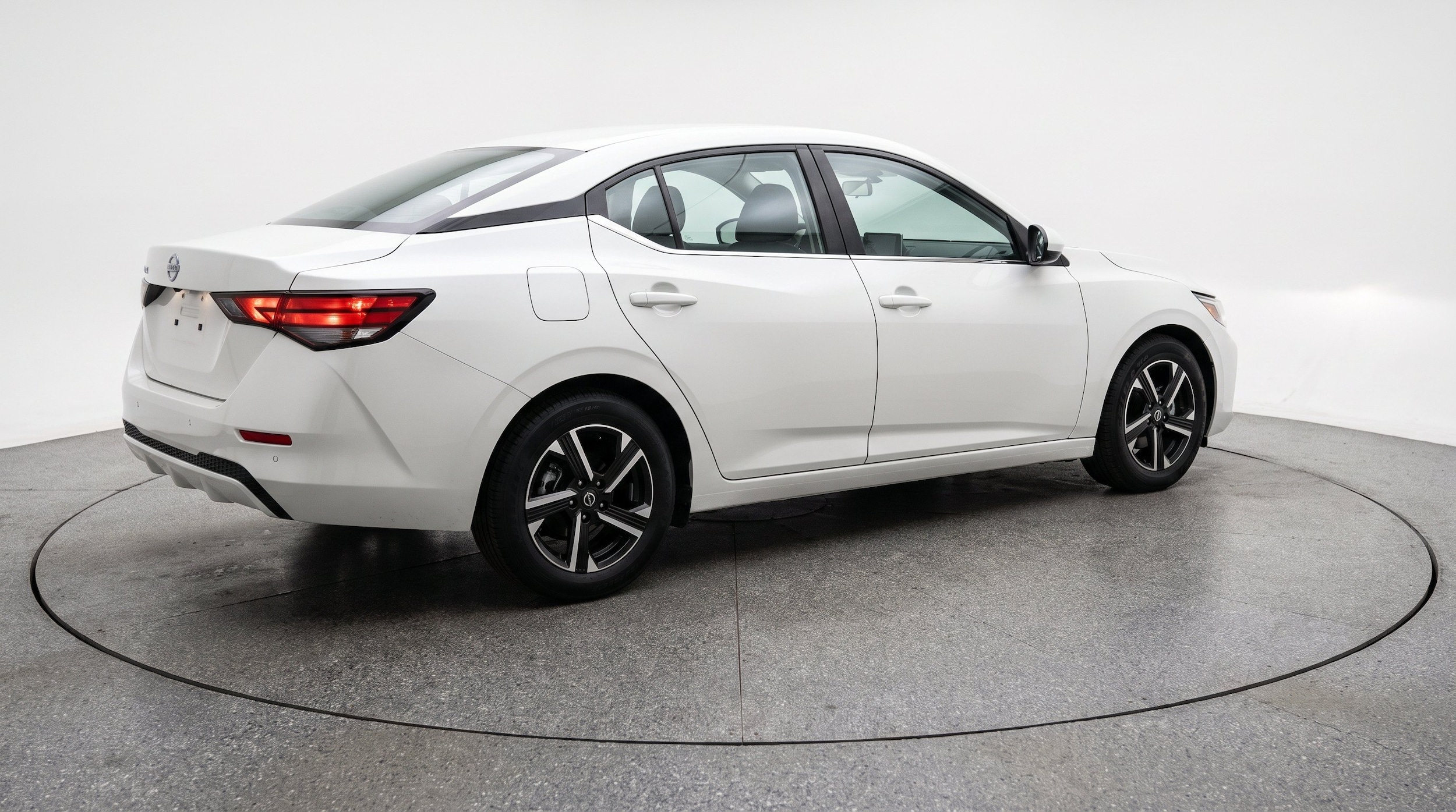 Thumbnail: 2025 Nissan Sentra - 9