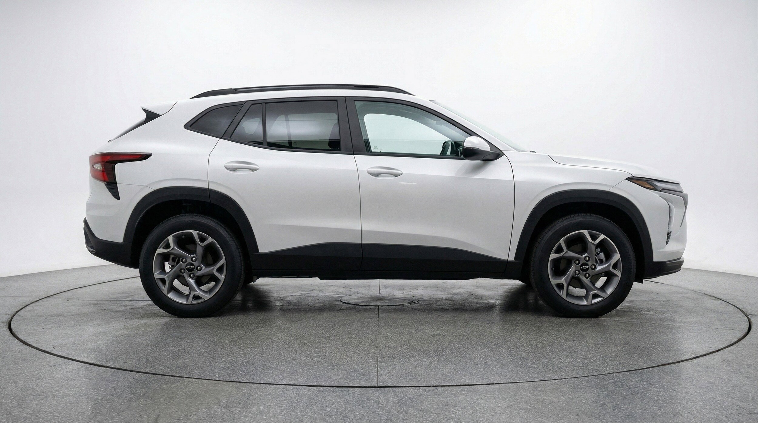 Thumbnail: 2025 Chevrolet Trax - 11