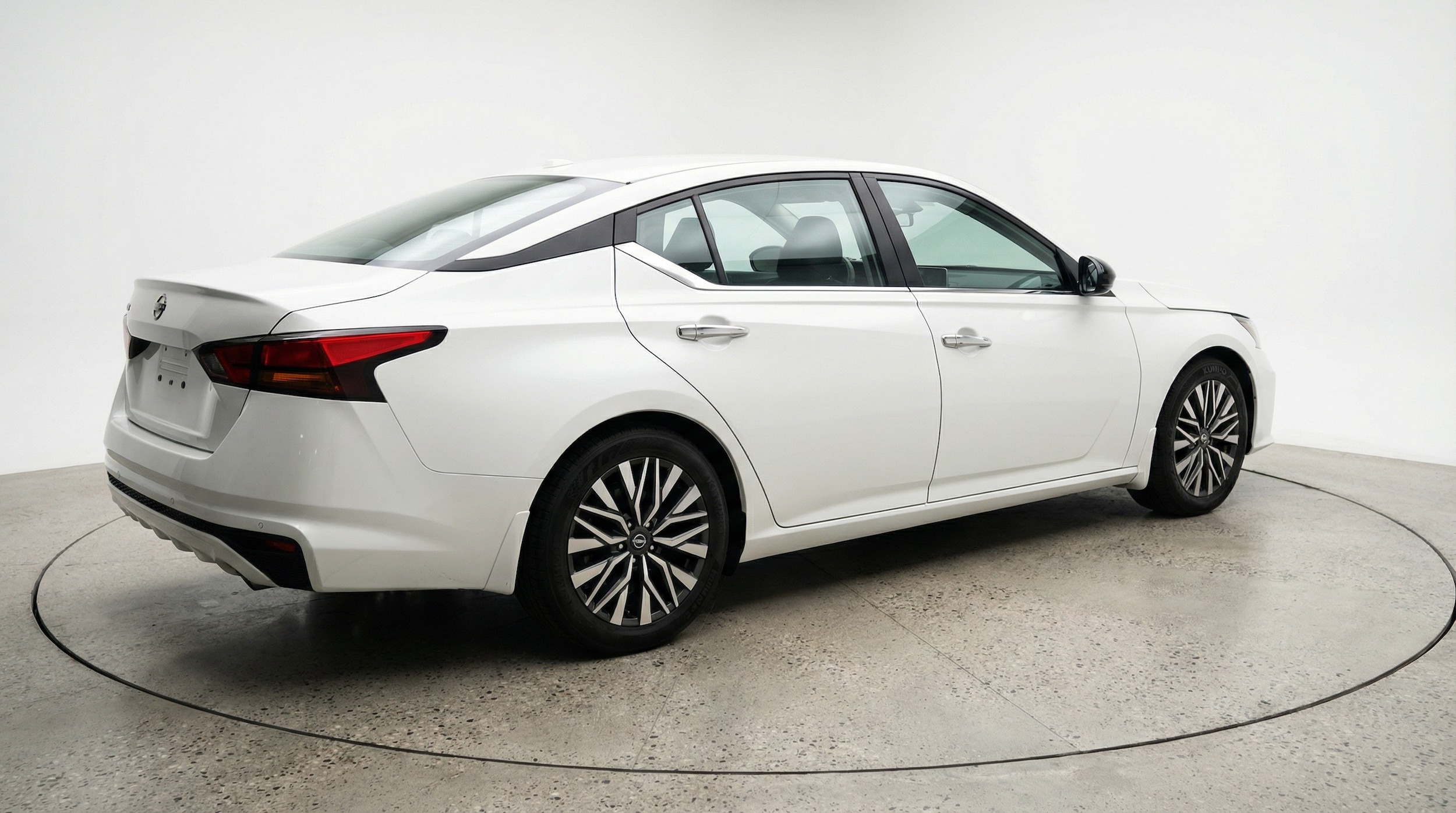 Thumbnail: 2025 Nissan Altima - 7