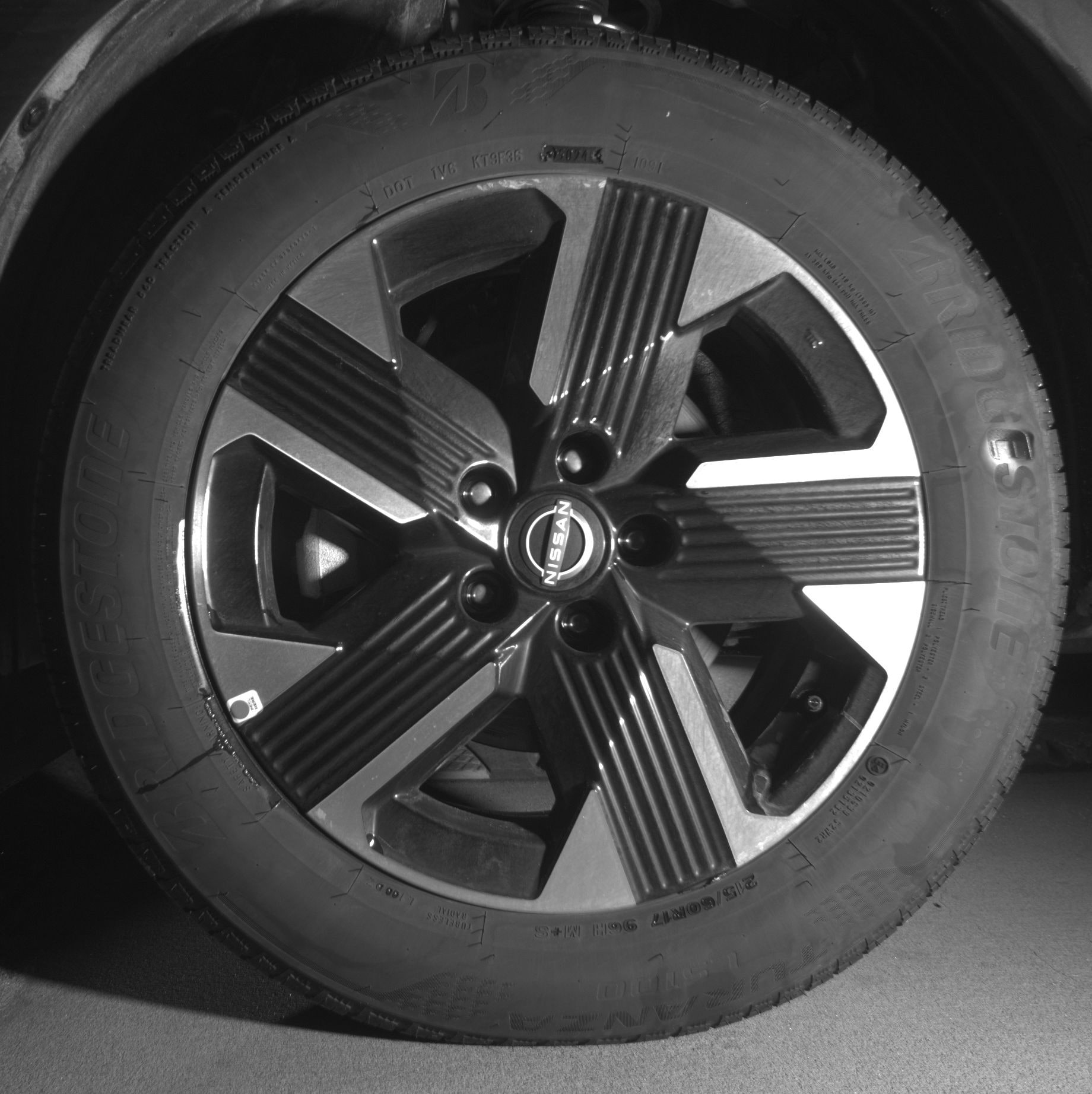 Thumbnail: 2025 Nissan Kicks - 9