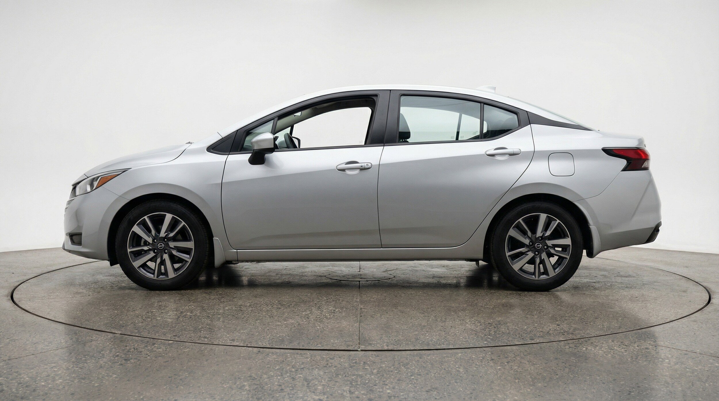 Thumbnail: 2025 Nissan Versa - 5