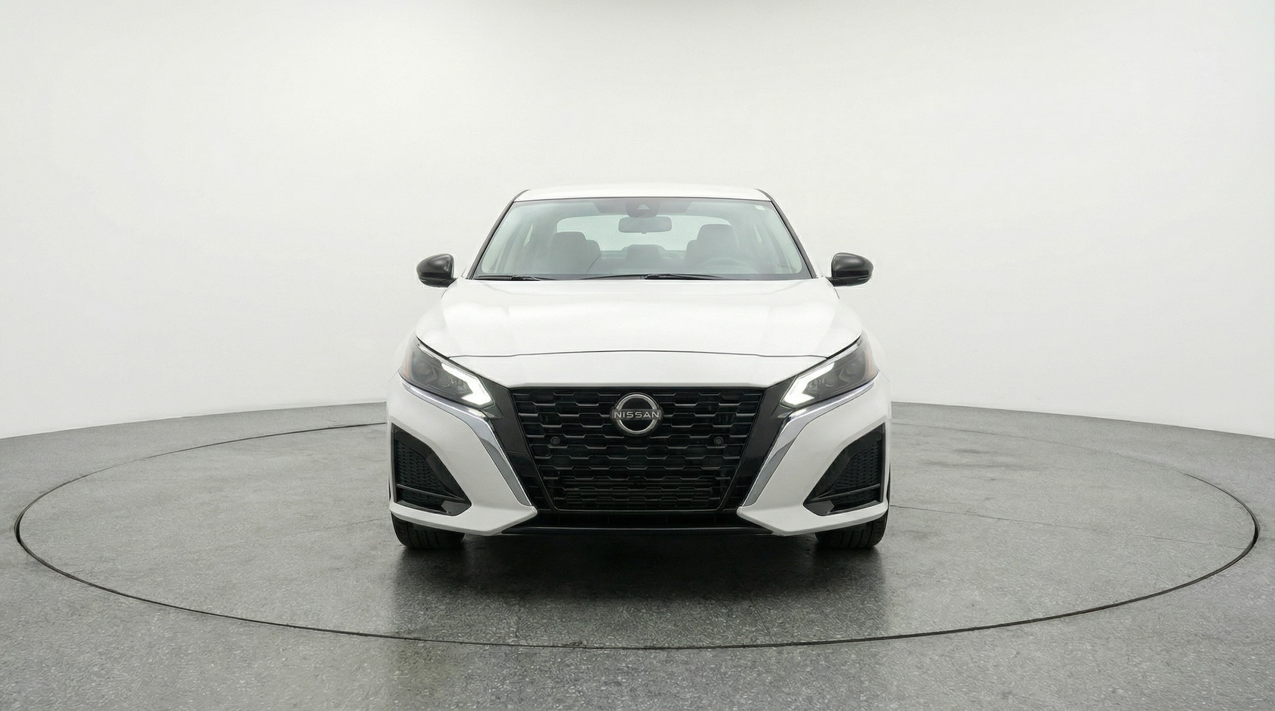 Thumbnail: 2025 Nissan Altima - 2